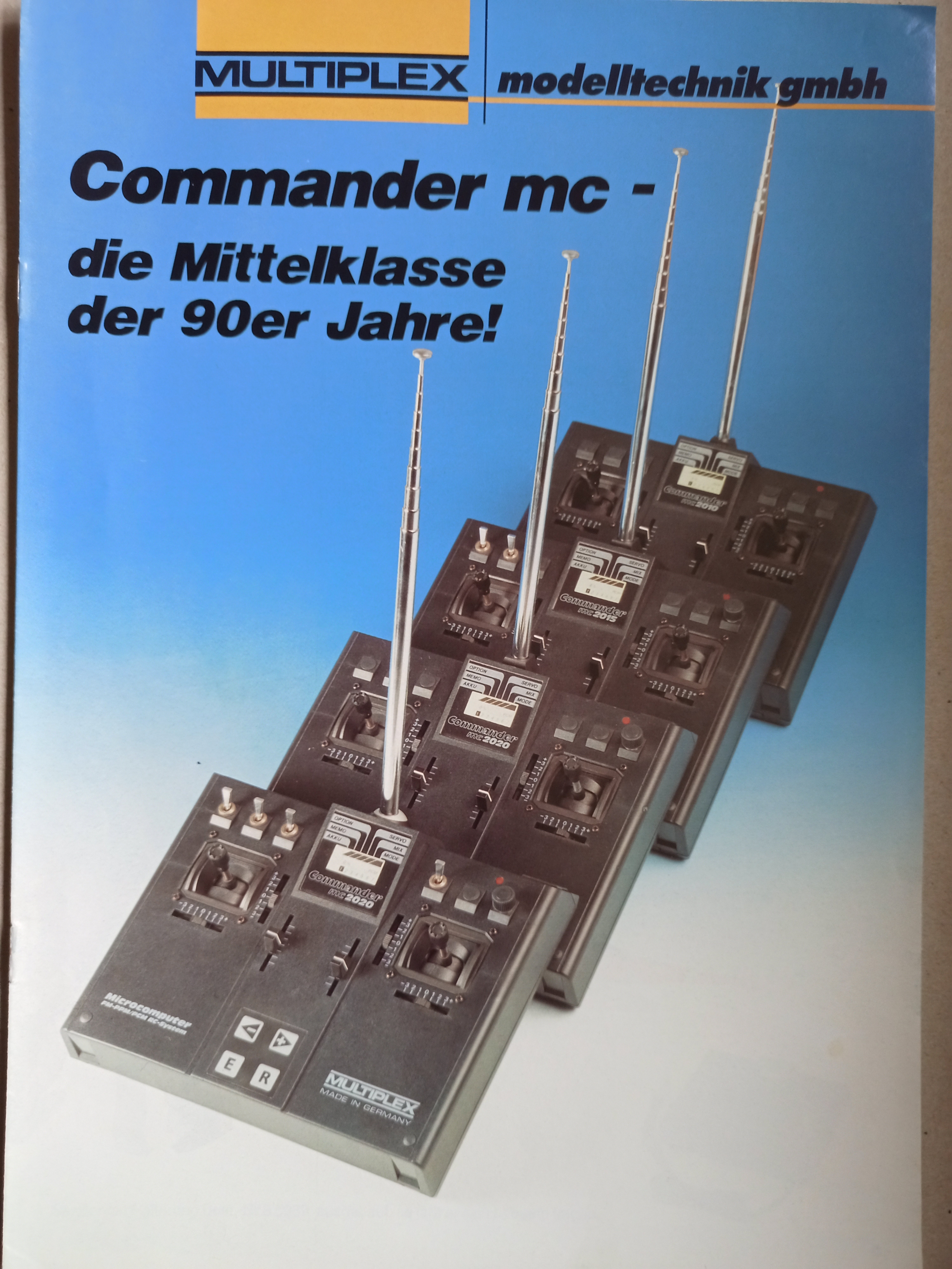 Multiplex Prospekt Commander mc (Deutsches Segelflugmuseum mit Modellflug CC BY-NC-SA)