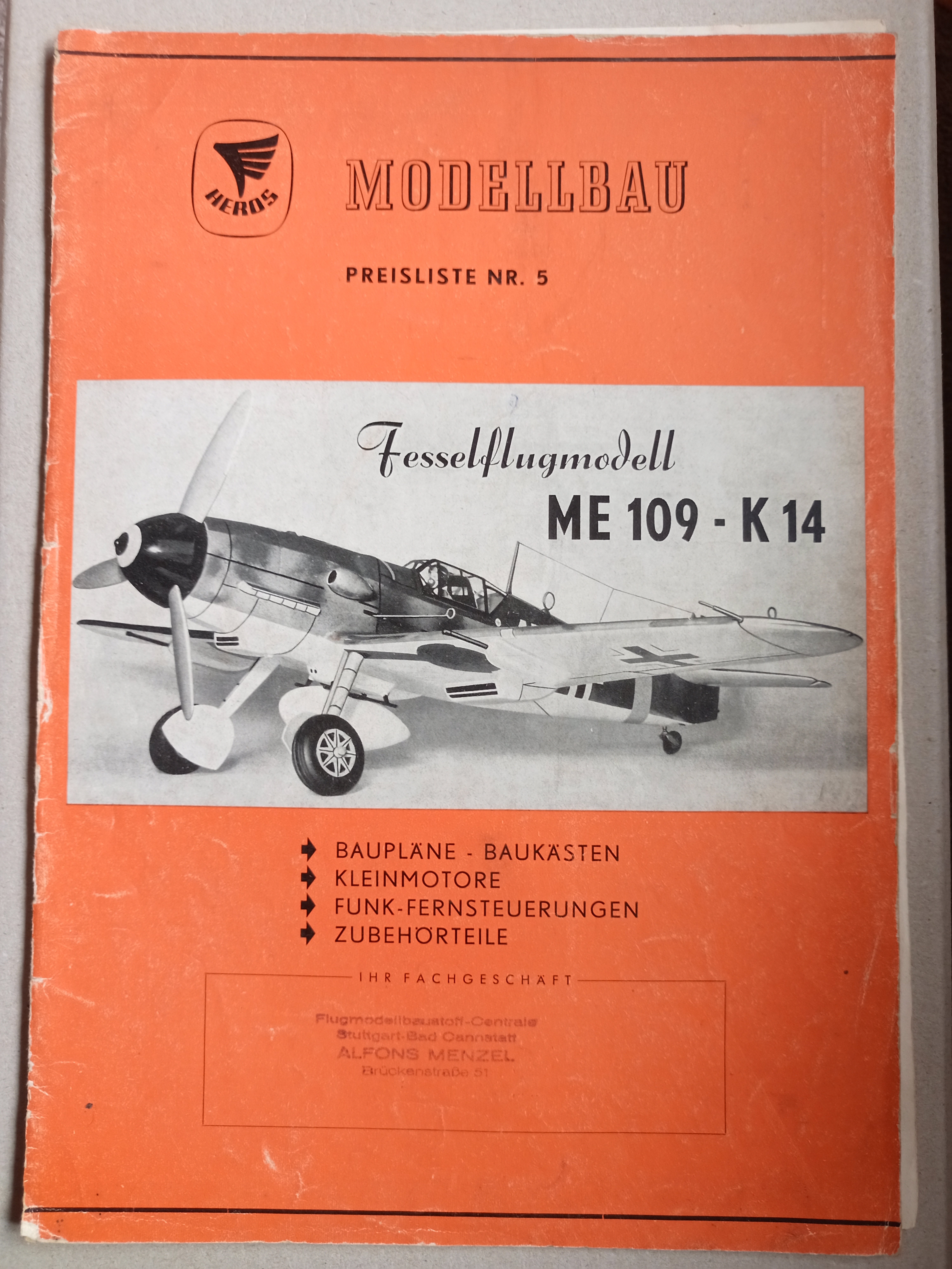 Modellbau Heros (Deutsches Segelflugmuseum mit Modellflug CC BY-NC-SA)