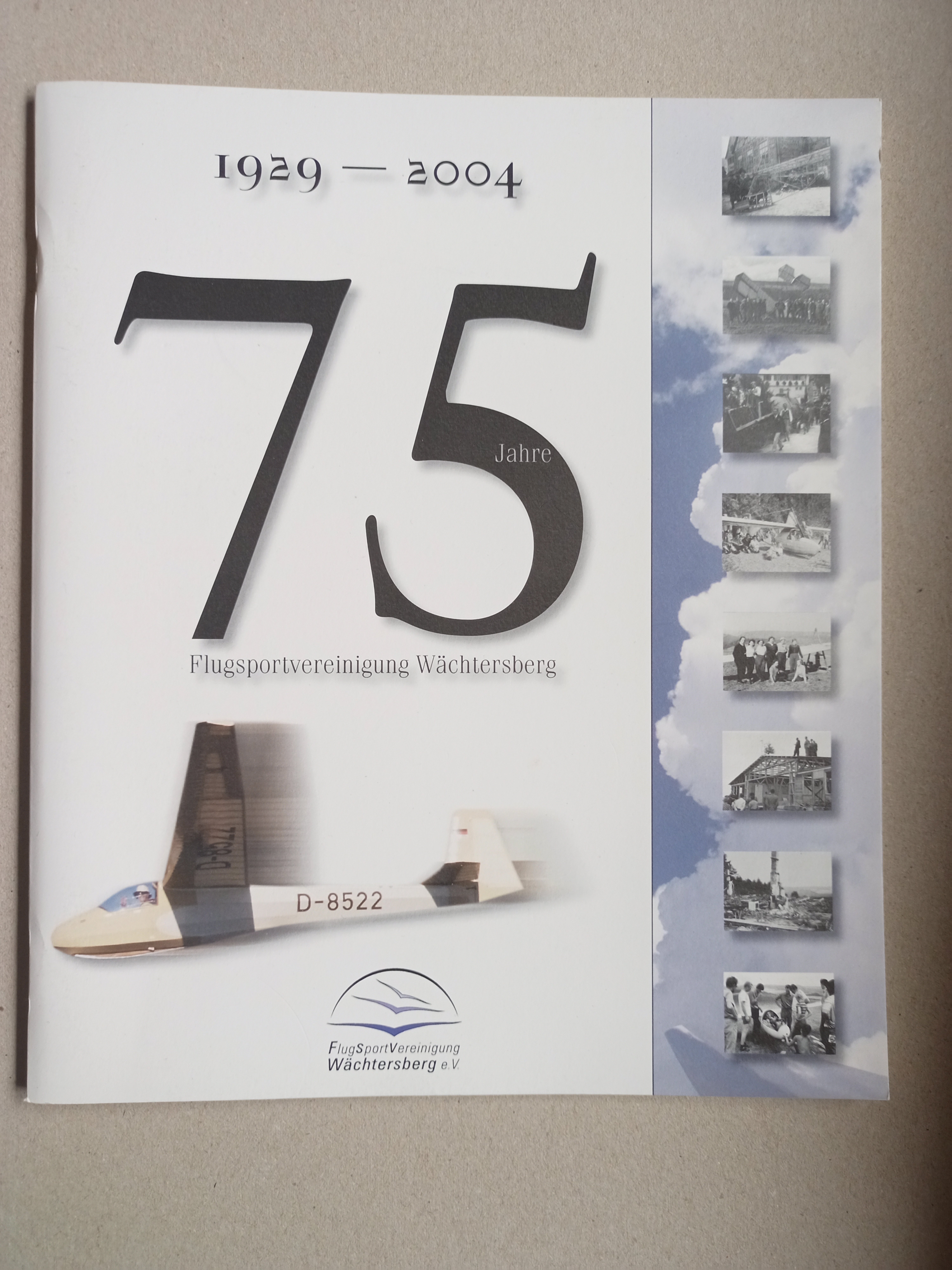 Wächtersberg 75 Jahre (Deutsches Segelflugmuseum mit Modellflug CC BY-NC-SA)