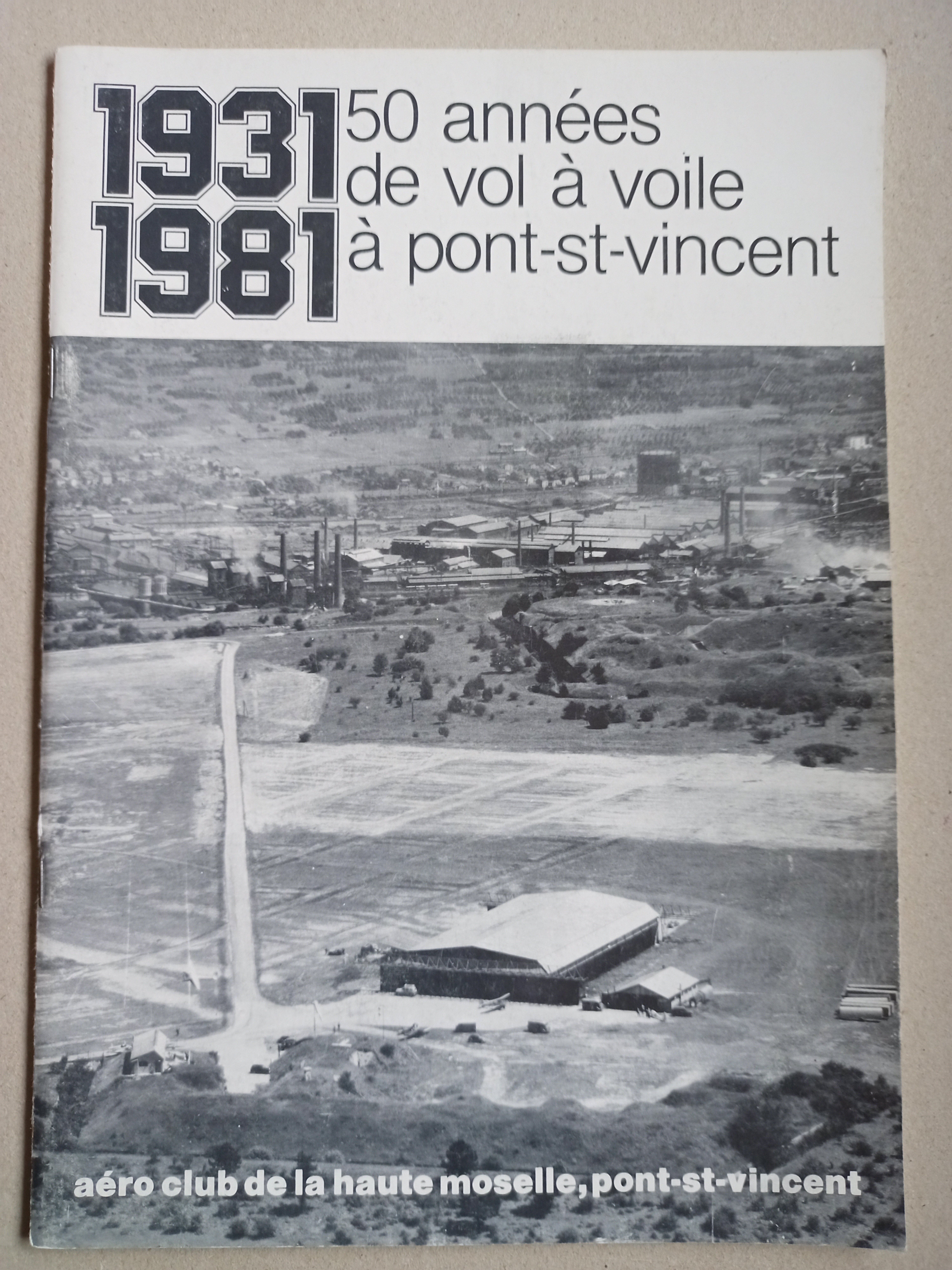 Pont-St-Vincent 50 Jahre (Deutsches Segelflugmuseum mit Modellflug CC BY-NC-SA)