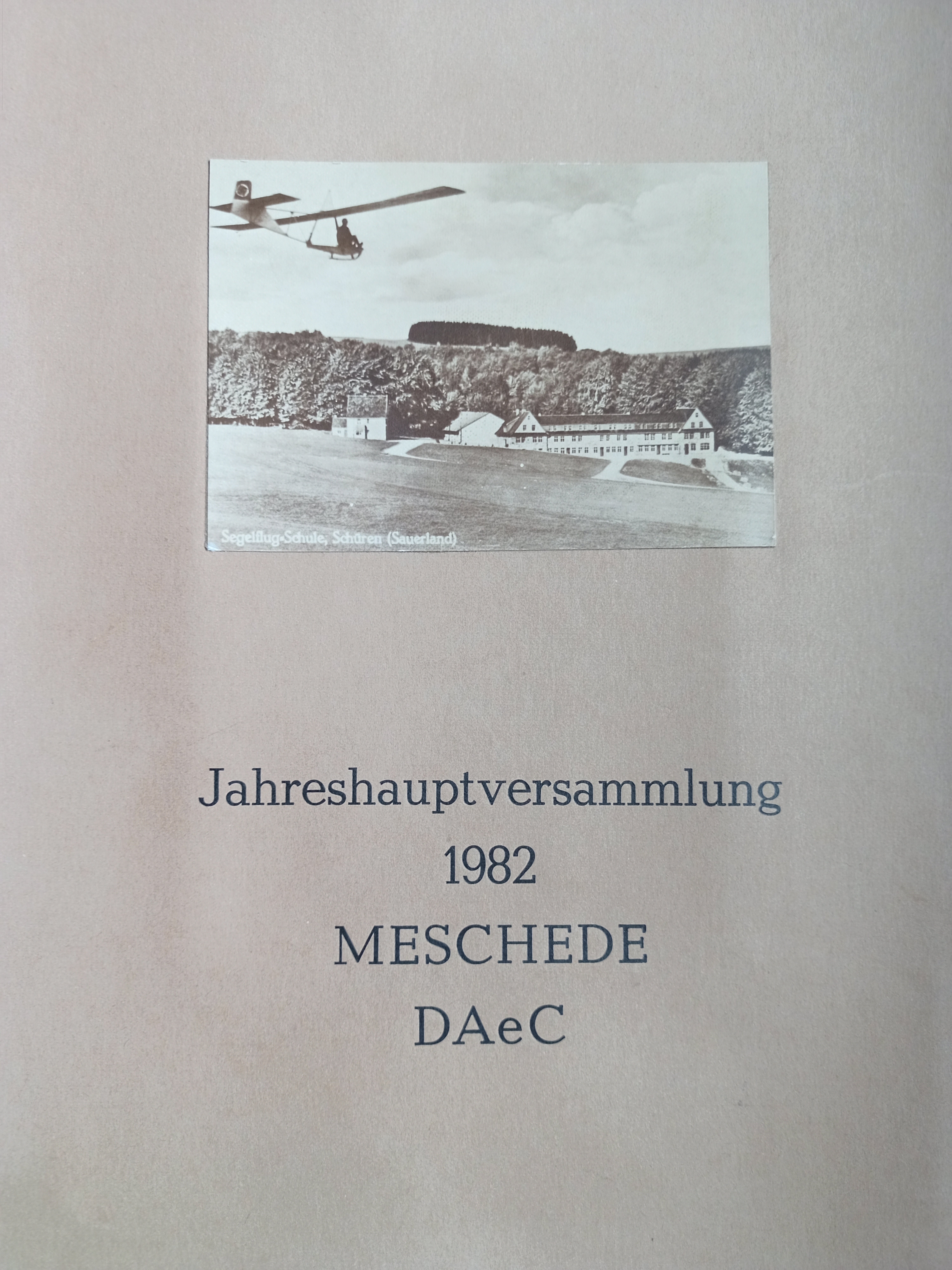 JHV DAeC 1982 Meschede (Deutsches Segelflugmuseum mit Modellflug CC BY-NC-SA)