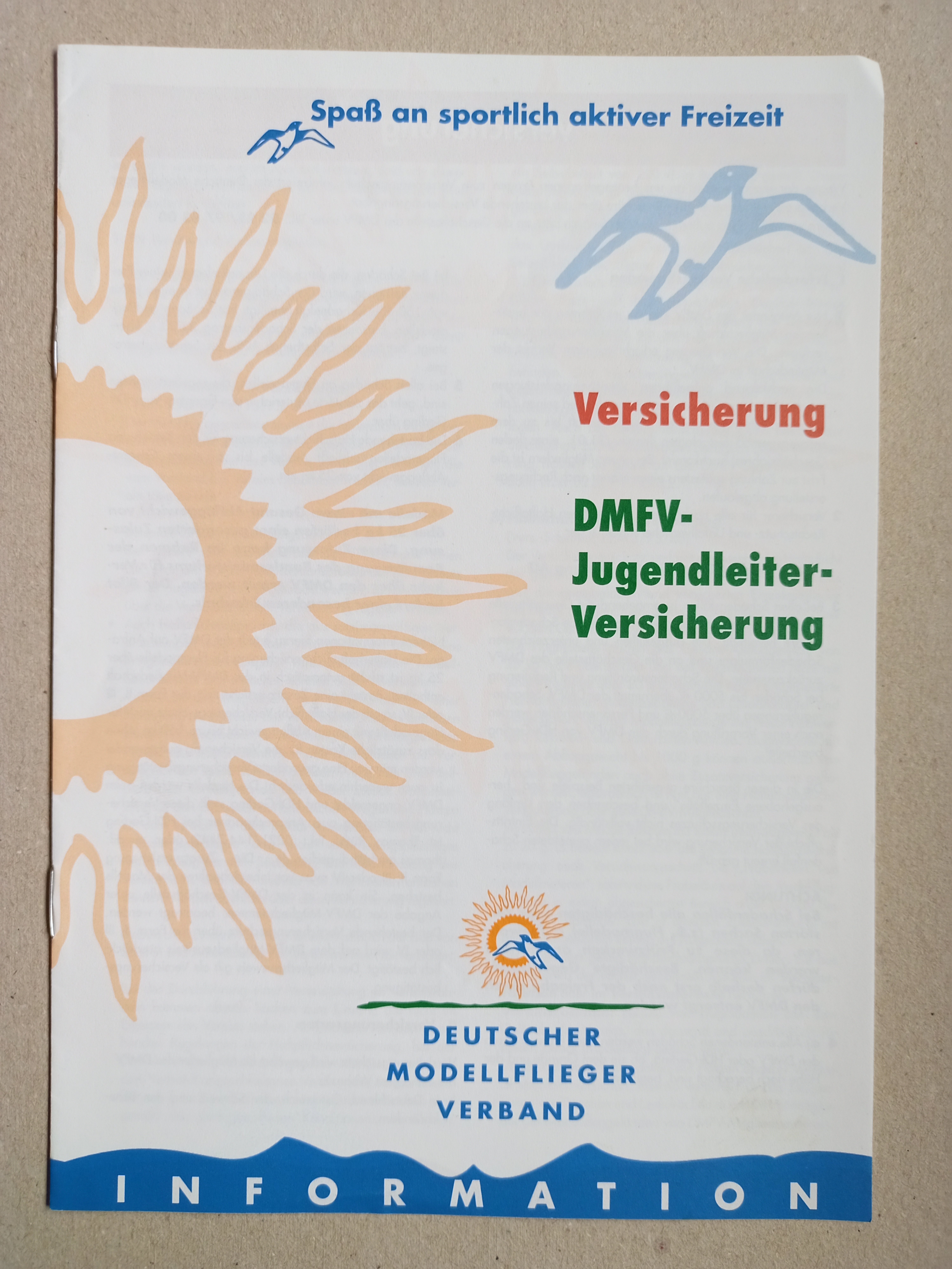 DMFV Jugendleiterversicherung (Deutsches Segelflugmuseum mit Modellflug CC BY-NC-SA)
