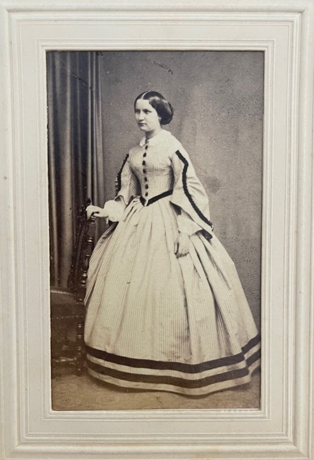 Fotografie, Jacob Seib, Marie Prinzessin zu Solms-Lich, ca. 1865. (Taunus-Rhein-Main - Regionalgeschichtliche Sammlung Dr. Stefan Naas CC BY-NC-SA)