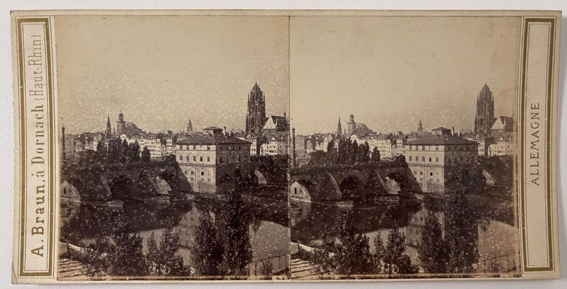 Stereobild, Adolphe Braun, Frankfurt a. M., No. 3525, Brücke von Sachsenhausen und Dom, ca. 1865. (Taunus-Rhein-Main - Regionalgeschichtliche Sammlung Dr. Stefan Naas CC BY-NC-SA)