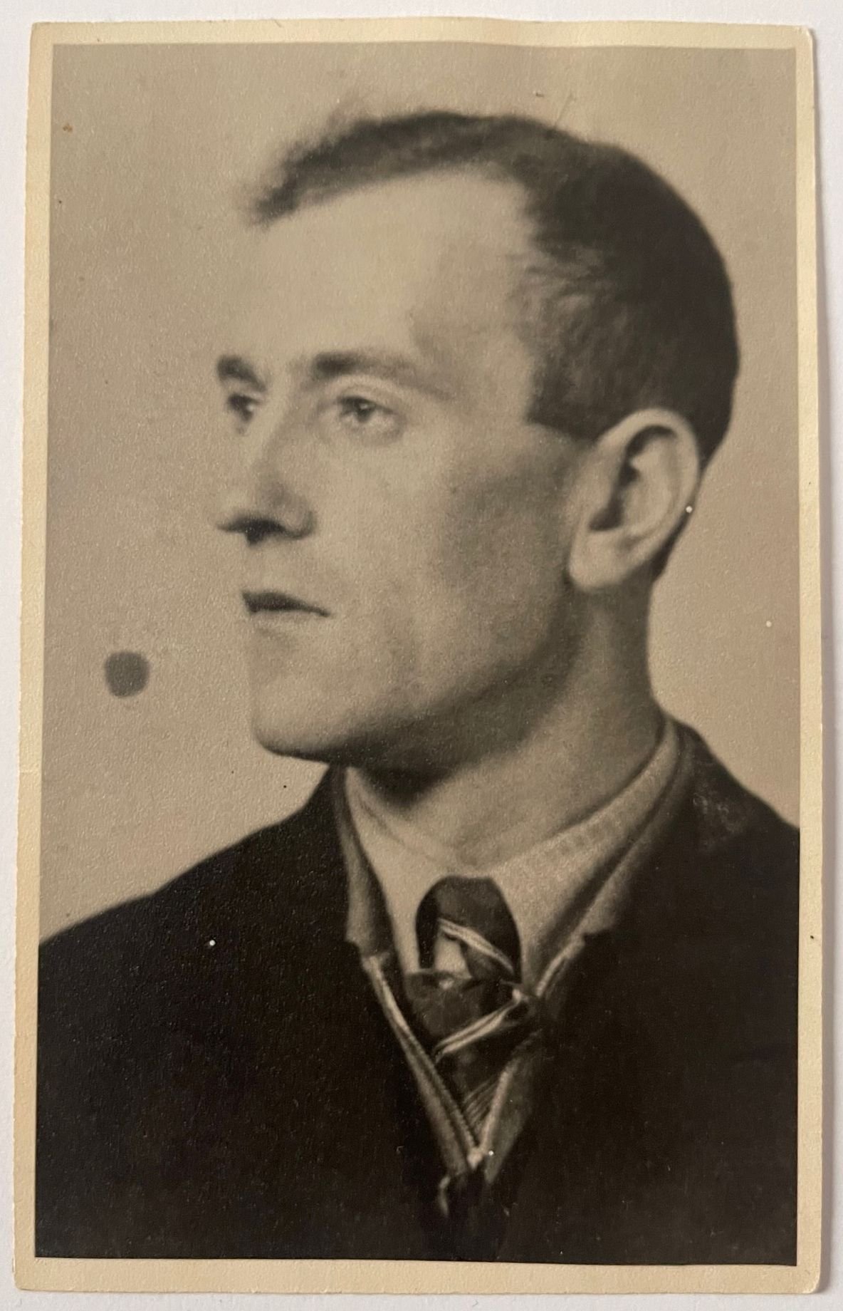 Josef Schwarzschild aus Steinbach/Ts., 1908-1943, ca. 1940 (Taunus-Rhein-Main - Regionalgeschichtliche Sammlung Dr. Stefan Naas CC BY-NC-SA)