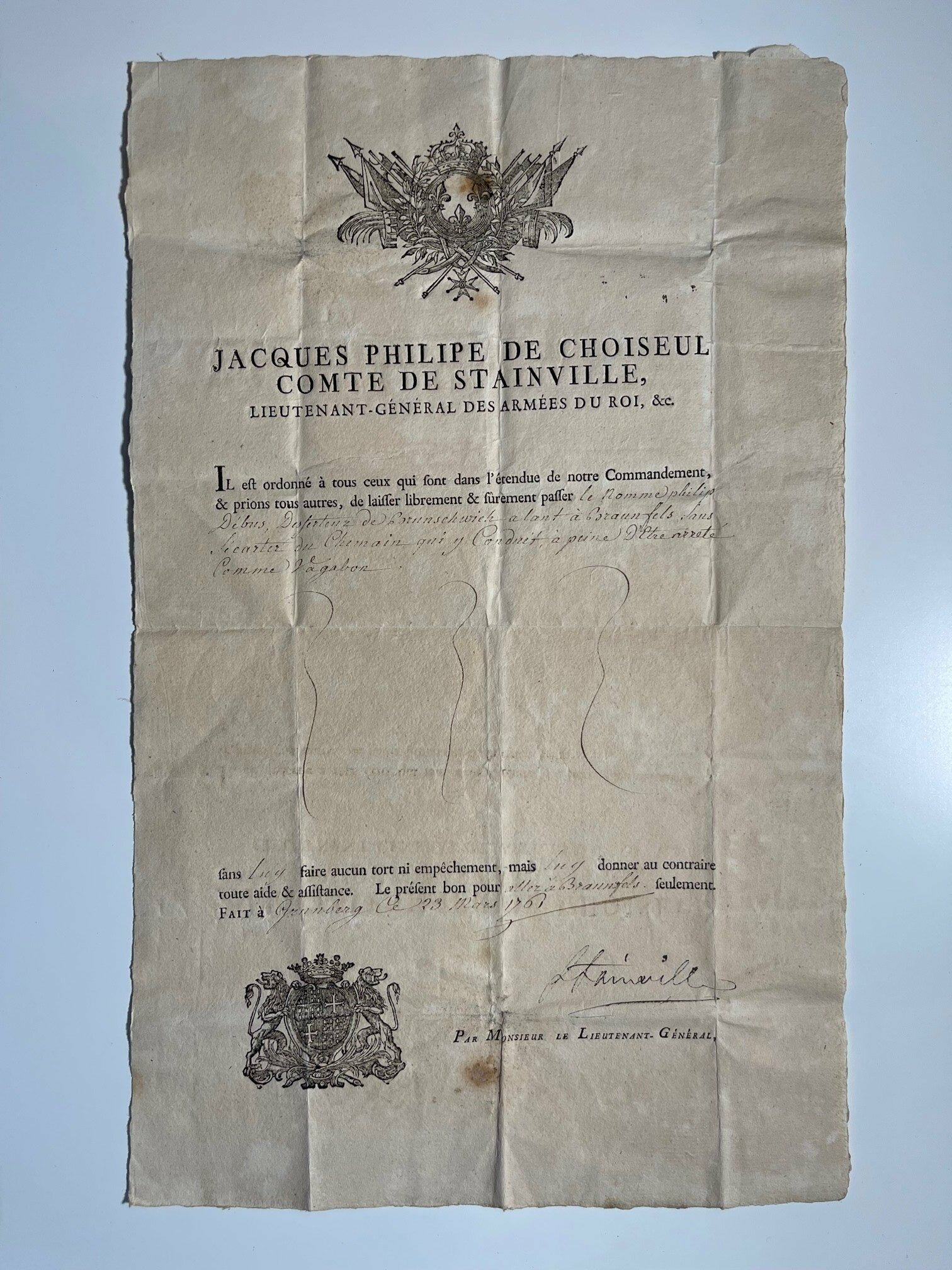Dokument, Passierschein für den Braunschweiger Deserteur Philip Debus für den Weg nach Braunfels, Grünberg 23. März 1761. (Taunus-Rhein-Main - Regionalgeschichtliche Sammlung Dr. Stefan Naas CC BY-NC-SA)