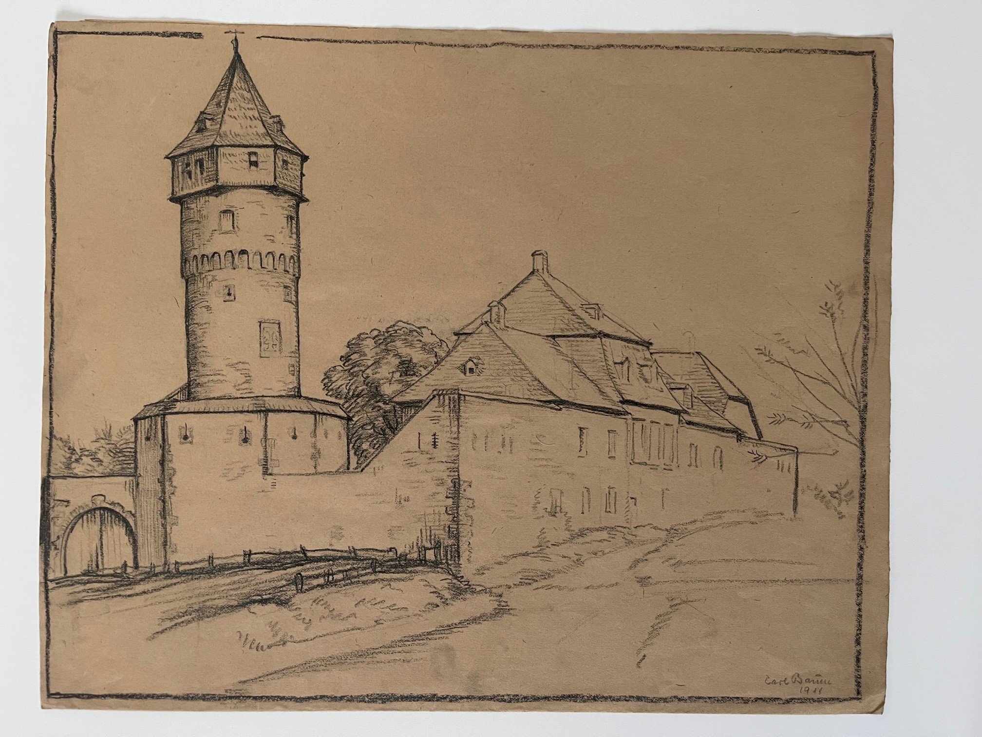 Carl Baum, Kohlezeichnung, Sachsenhäuser Warte, 1911. (Taunus-Rhein-Main - Regionalgeschichtliche Sammlung Dr. Stefan Naas CC BY-NC-SA)
