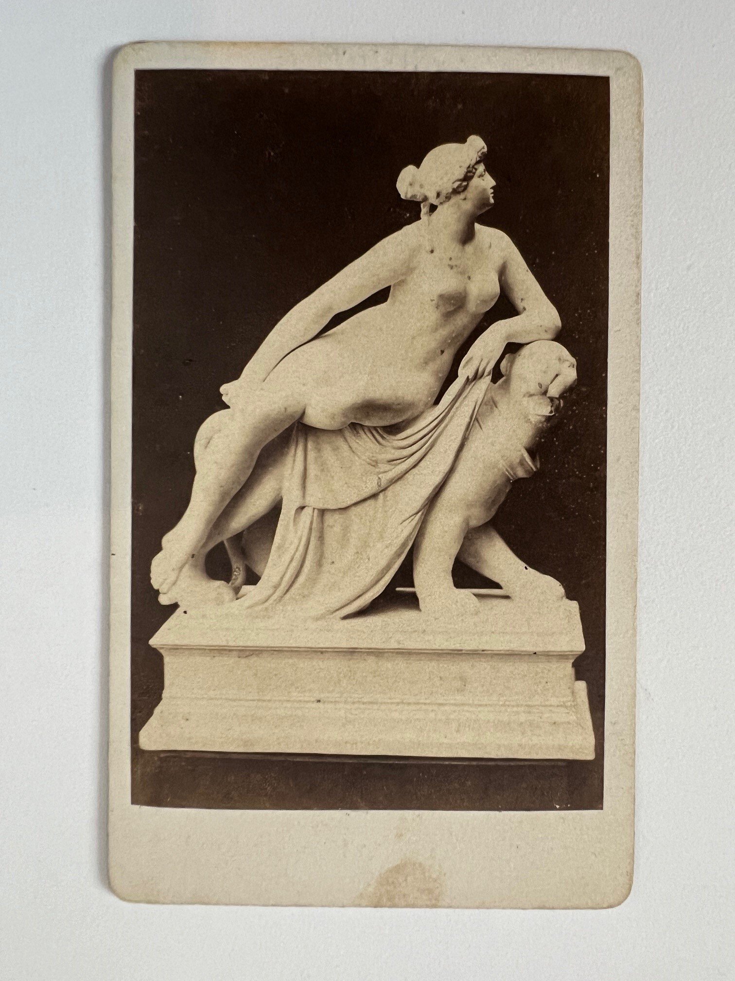CdV, Gustav Keller, Frankfurt, Ariadne, ca. 1874 (Taunus-Rhein-Main - Regionalgeschichtliche Sammlung Dr. Stefan Naas CC BY-NC-SA)