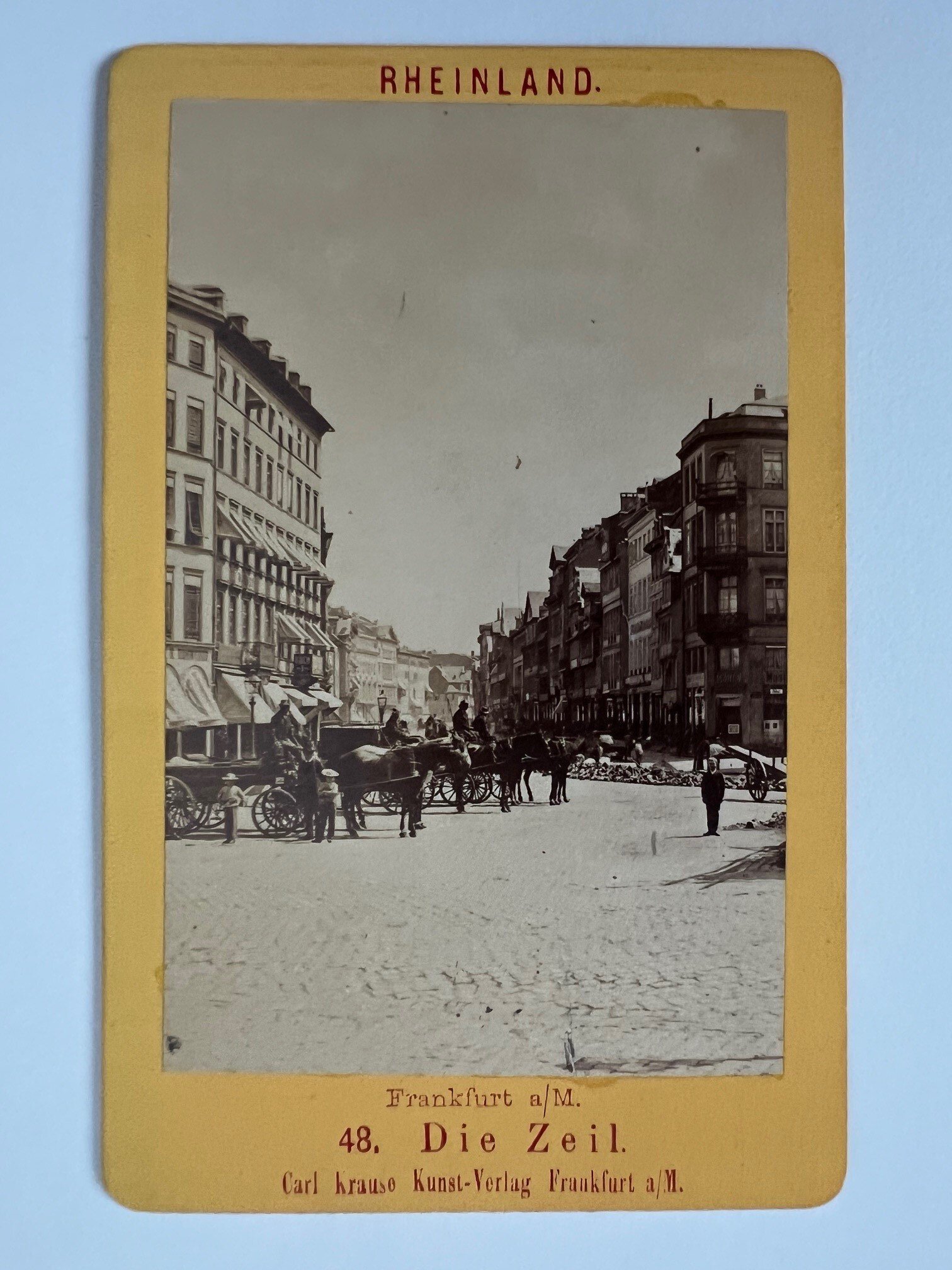 CdV, Unbekannter Fotograf, Frankfurt, Die Zeil, ca. 1881. (Taunus-Rhein-Main - Regionalgeschichtliche Sammlung Dr. Stefan Naas CC BY-NC-SA)