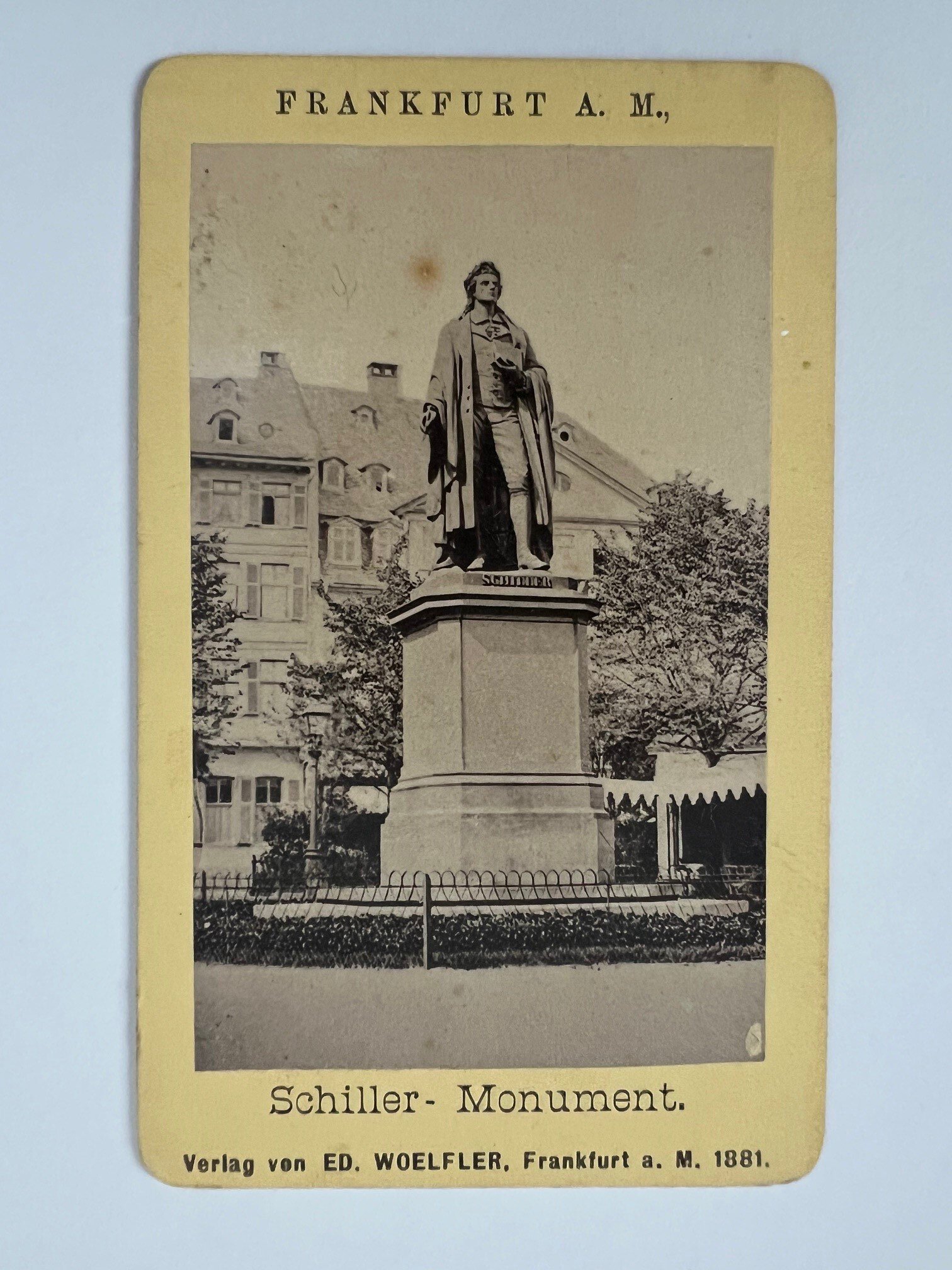 CdV, Frankfurt, Schiller-Monument, ca. 1877. (Taunus-Rhein-Main - Regionalgeschichtliche Sammlung Dr. Stefan Naas CC BY-NC-SA)