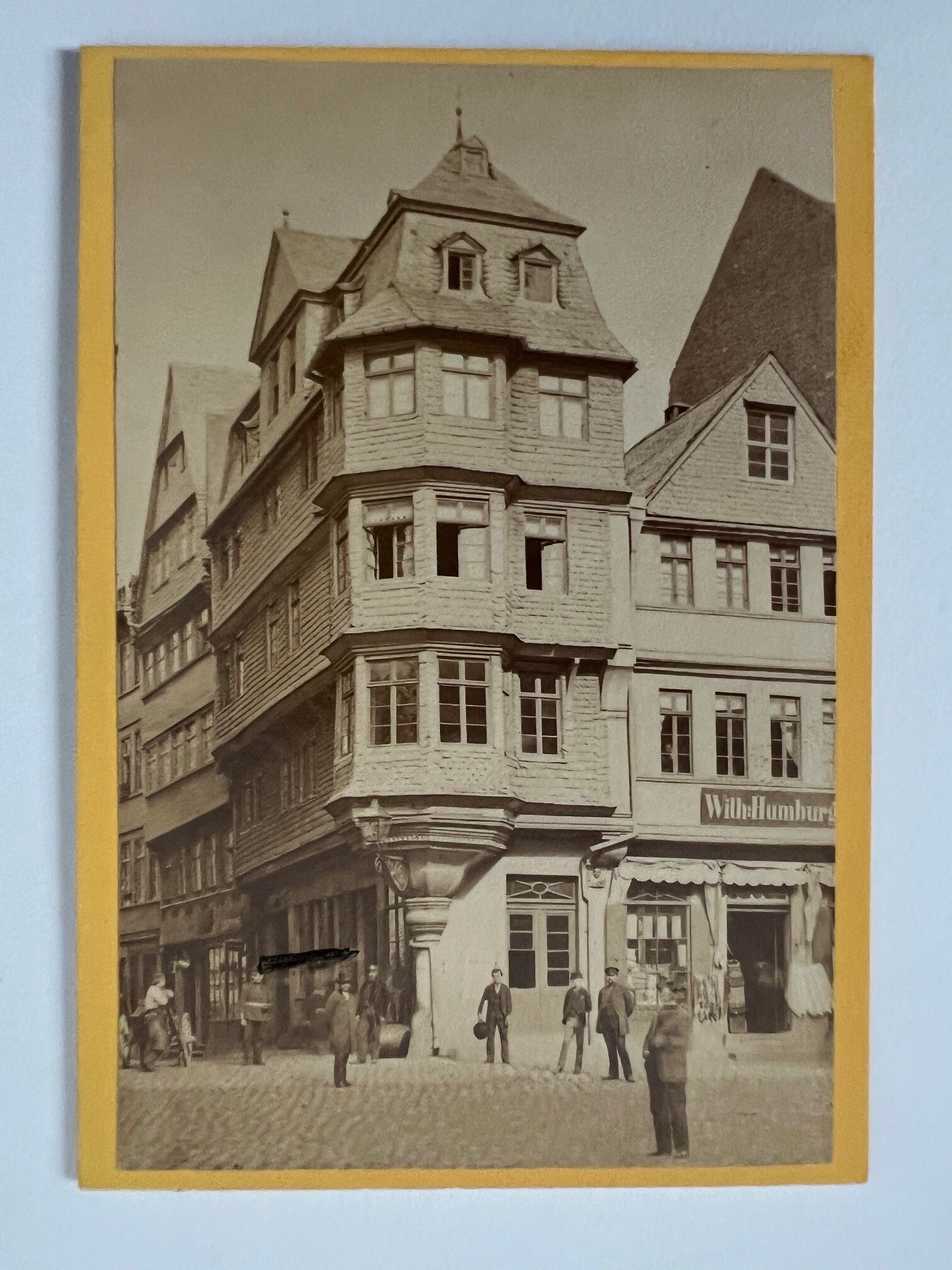 CdV, Unbekannter Fotograf, Frankfurt, Luther-Haus, ca. 1884. (Taunus-Rhein-Main - Regionalgeschichtliche Sammlung Dr. Stefan Naas CC BY-NC-SA)
