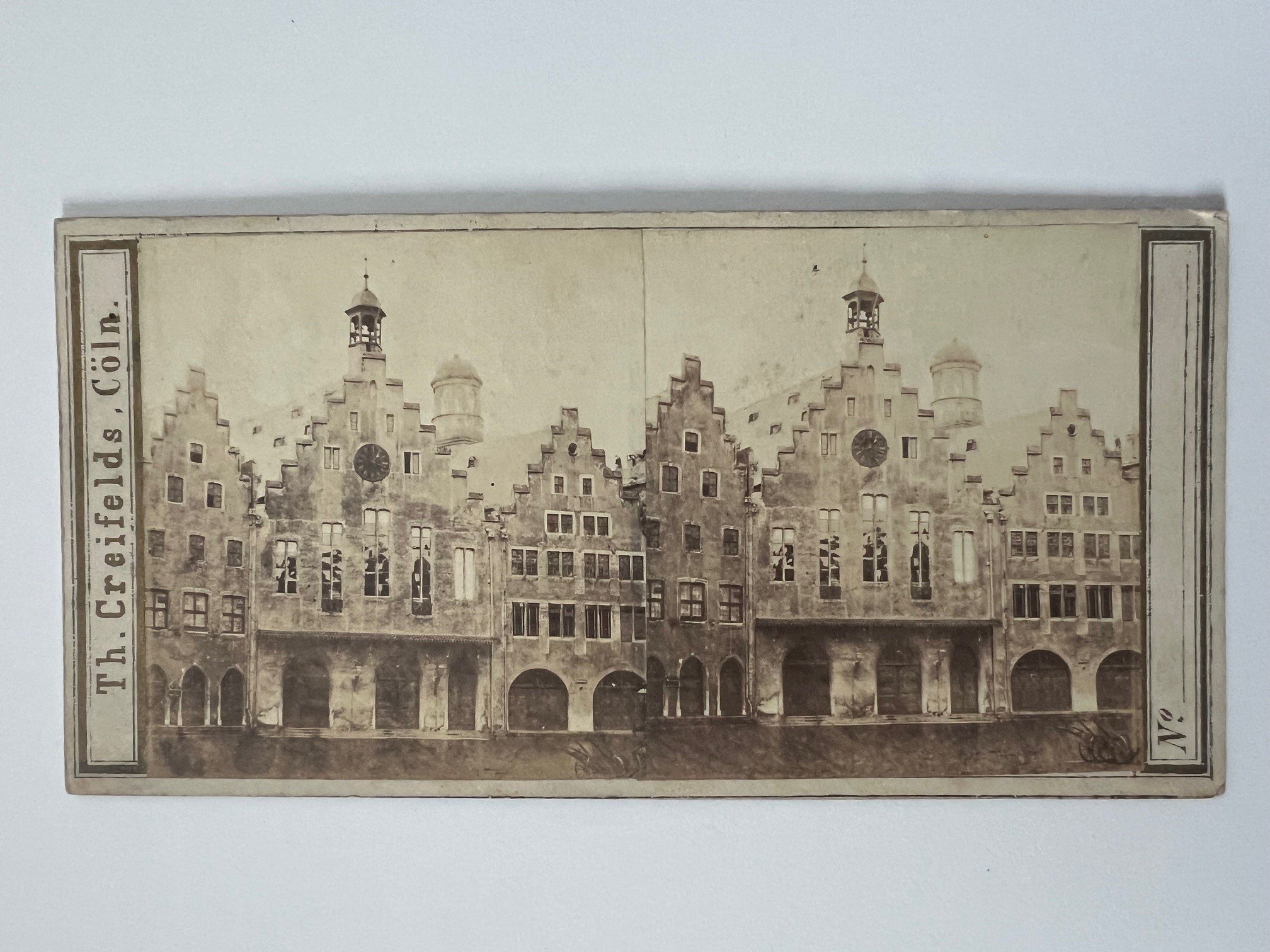 Stereobild, Theodor Creifelds, Frankfurt, Nr. 273, Römer, ca. 1870. (Taunus-Rhein-Main - Regionalgeschichtliche Sammlung Dr. Stefan Naas CC BY-NC-SA)