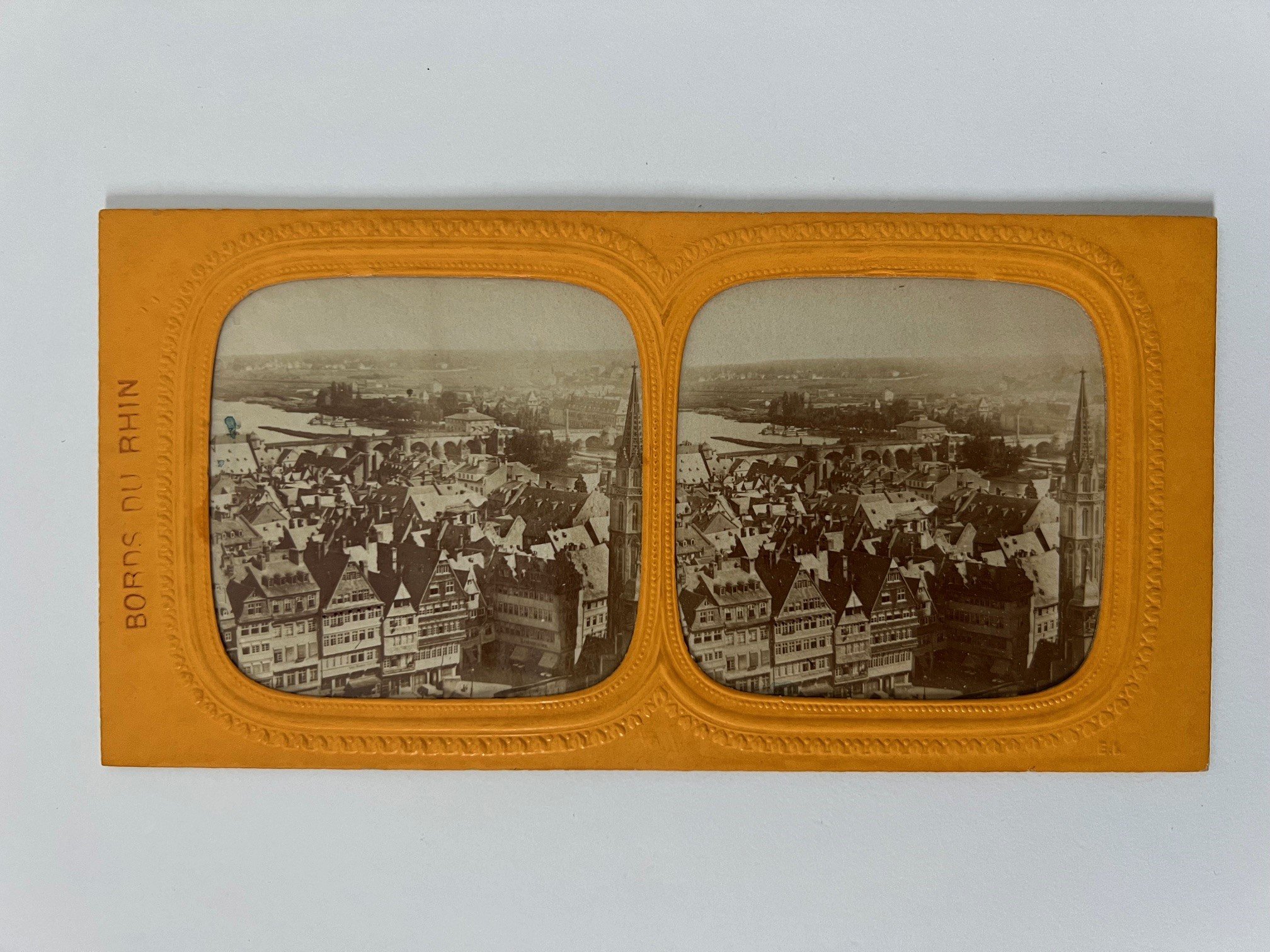 Stereobild, Unbekannter Fotograf, Frankfurt, Römerberg, ca. 1867. (Taunus-Rhein-Main - Regionalgeschichtliche Sammlung Dr. Stefan Naas CC BY-NC-SA)