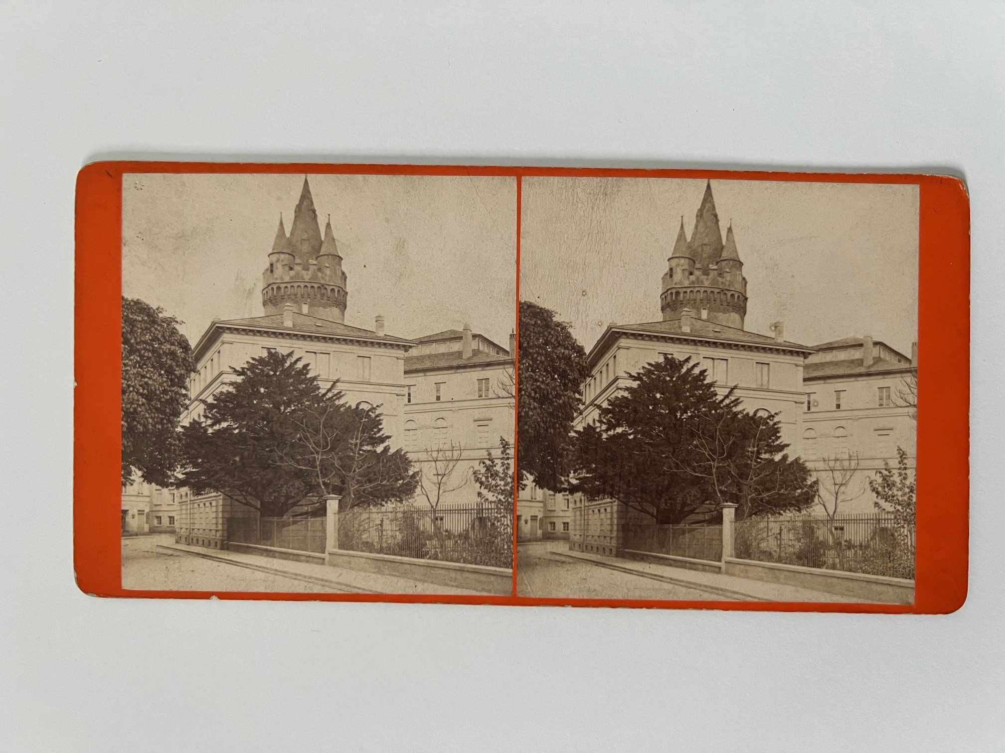 Stereobild, Frantisek Fridrich, Nr. 21, Senkenbergstift, ca. 1870. (Taunus-Rhein-Main - Regionalgeschichtliche Sammlung Dr. Stefan Naas CC BY-NC-SA)