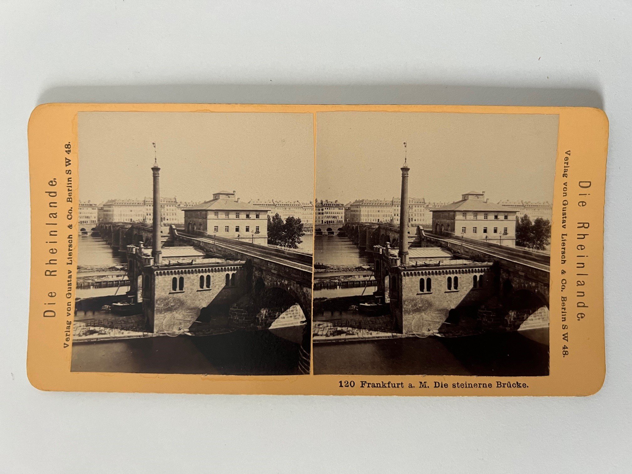 Stereobild, Verlag Gustav Liersch, Frankfurt, Nr. 120, Die steinerne Brücke, ca. 1881. (Taunus-Rhein-Main - Regionalgeschichtliche Sammlung Dr. Stefan Naas CC BY-NC-SA)