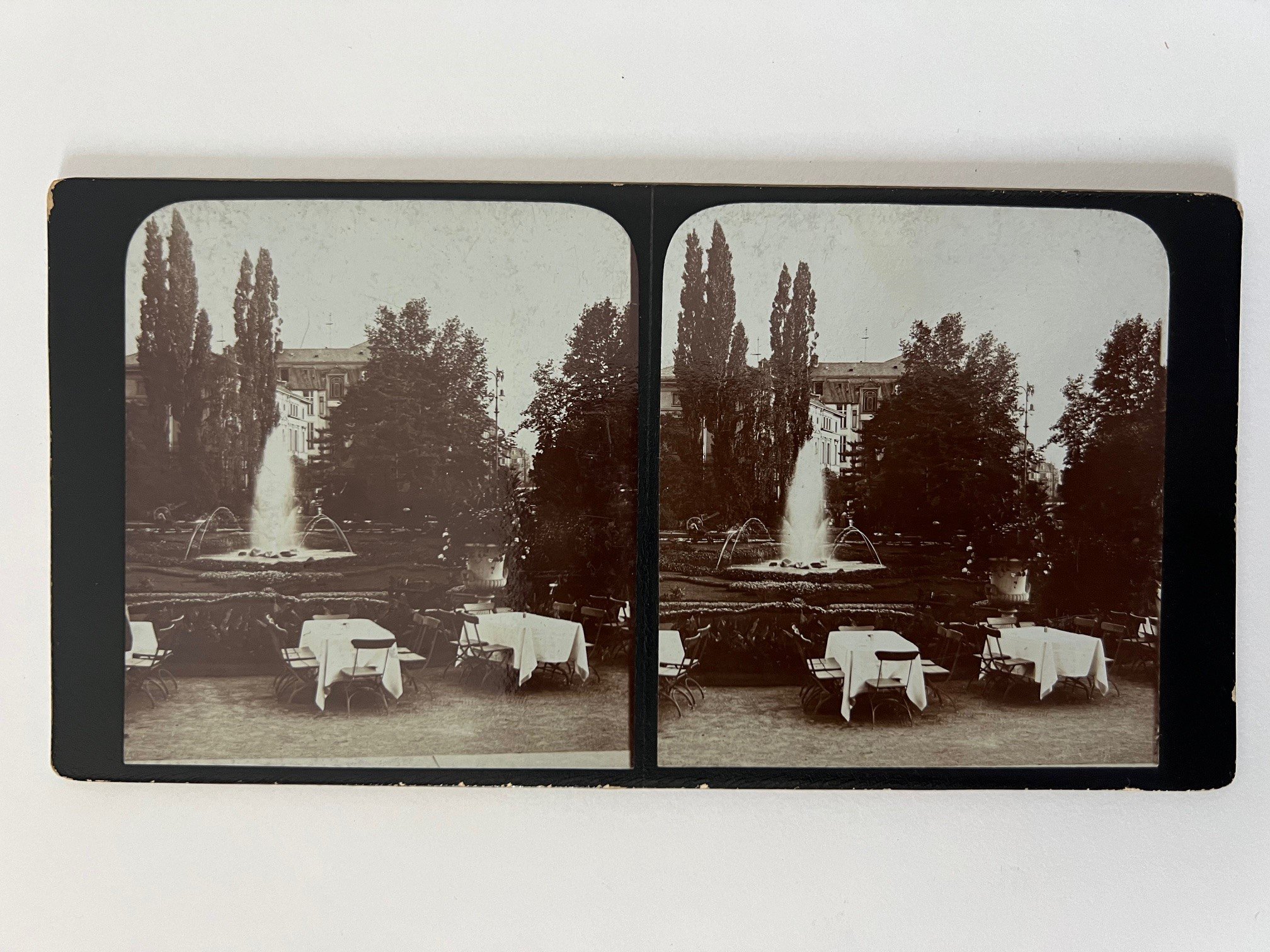 Stereobild, Unbekannter Fotograf, Frankfurt, Im Zoo, dat. 1902. (Taunus-Rhein-Main - Regionalgeschichtliche Sammlung Dr. Stefan Naas CC BY-NC-SA)