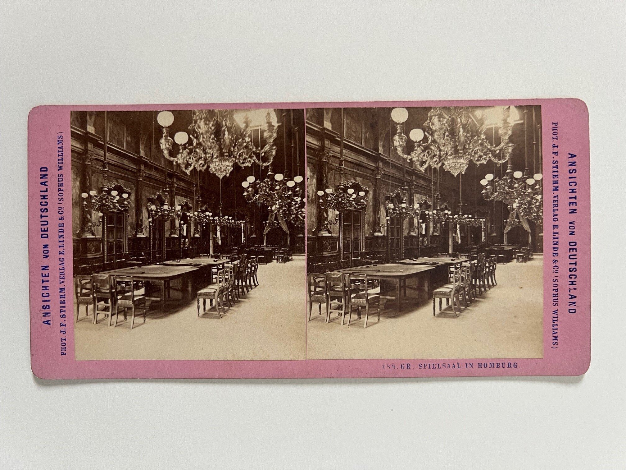Stereobild, Johann Friedrich Stiehm, Bad Homburg, Nr. 184, Spielsaal, ca. 1880. (Taunus-Rhein-Main - Regionalgeschichtliche Sammlung Dr. Stefan Naas CC BY-NC-SA)