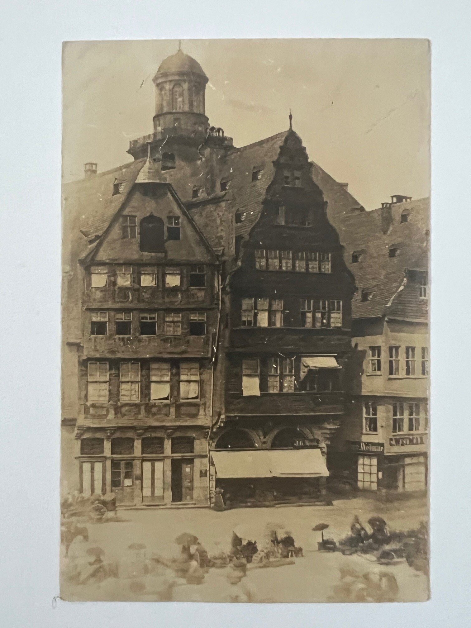Gottfried Vömel, Frankfurt, Das Salzhaus auf dem Römerberg, Abzug von alten Platte von Mylius, ca. 1905. (Taunus-Rhein-Main - Regionalgeschichtliche Sammlung Dr. Stefan Naas CC BY-NC-SA)