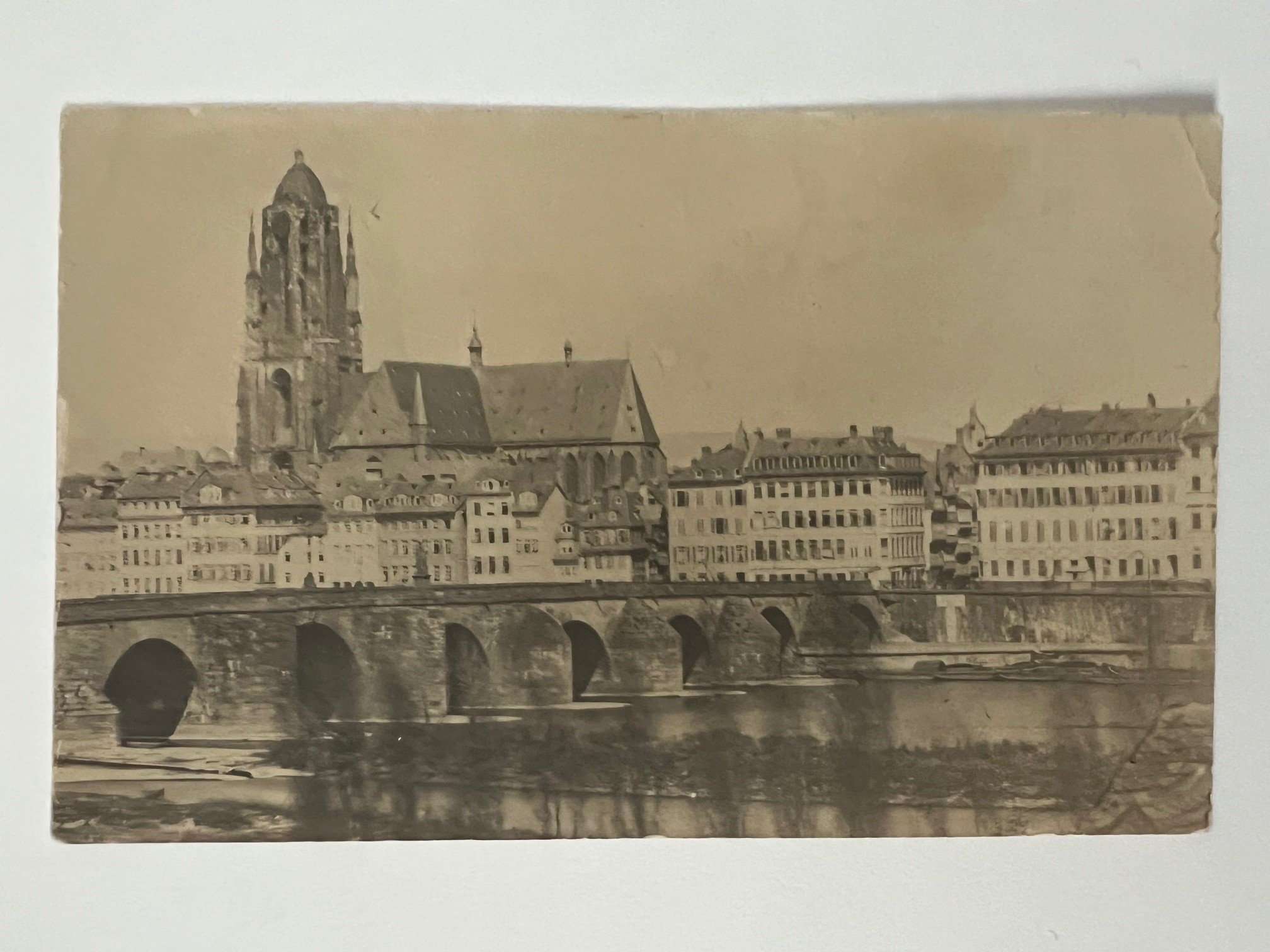Gottfried Vömel, Frankfurt, Kaiserdom, Abzug von einer alten Platte von Mylius ca.1860, ca. 1905. (Taunus-Rhein-Main - Regionalgeschichtliche Sammlung Dr. Stefan Naas CC BY-NC-SA)