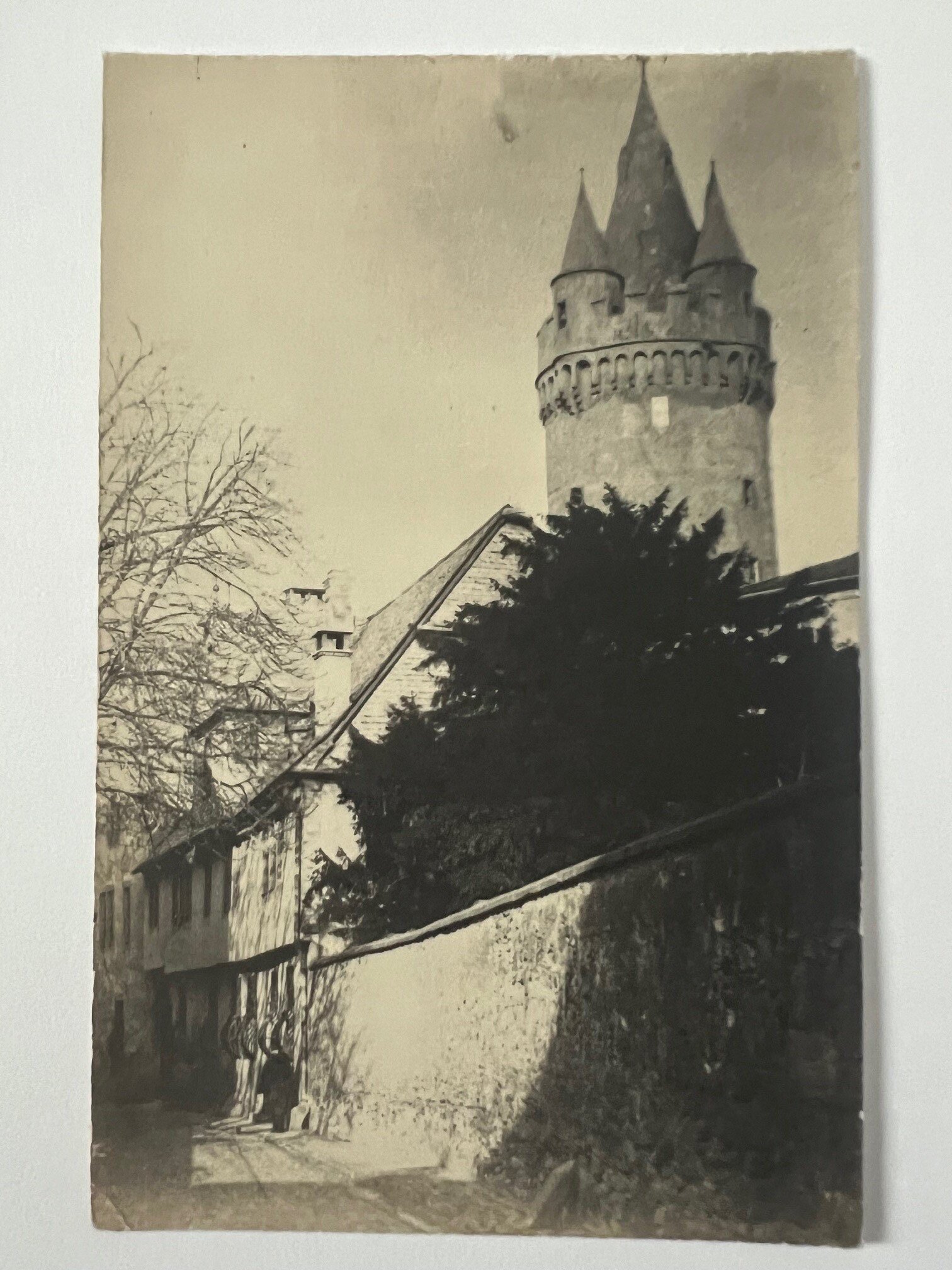 Gottfried Vömel, Frankfurt, Die alte Mauer, Abzug nach einer alten Platte von Mylius 1866, ca. 1905. (Taunus-Rhein-Main - Regionalgeschichtliche Sammlung Dr. Stefan Naas CC BY-NC-SA)