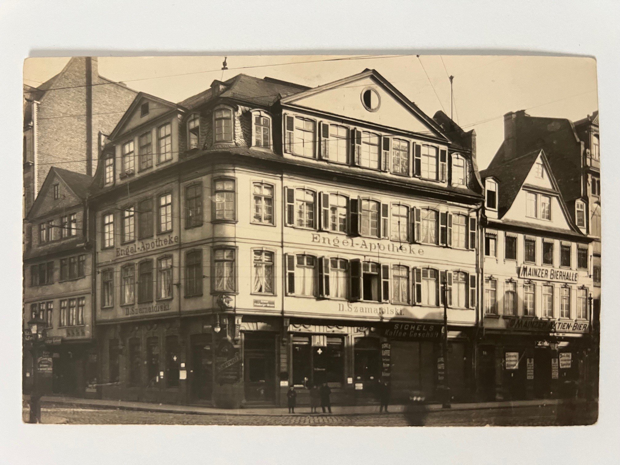 Gottfried Vömel, Frankfurt, Die Große Friedberger Gasse Nr. 5, 1905. (Taunus-Rhein-Main - Regionalgeschichtliche Sammlung Dr. Stefan Naas CC BY-NC-SA)