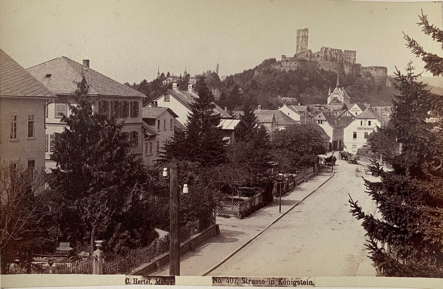 Fotografie, Carl Hertel No. 360, Königstein das Hainbad, ca. 1885 (Taunus-Rhein-Main - Regionalgeschichtliche Sammlung Dr. Stefan Naas CC BY-NC-SA)