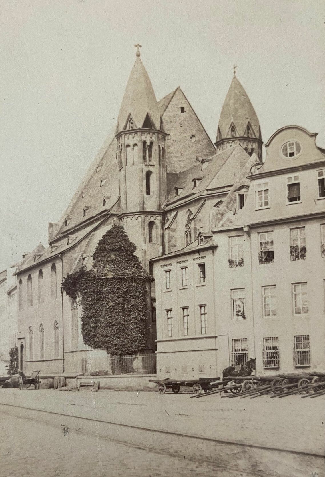 Hippolyte Jouvin, Francfort, Eglise St. Leonard, ca. 1865 (Taunus-Rhein-Main - Regionalgeschichtliche Sammlung Dr. Stefan Naas CC BY-NC-SA)