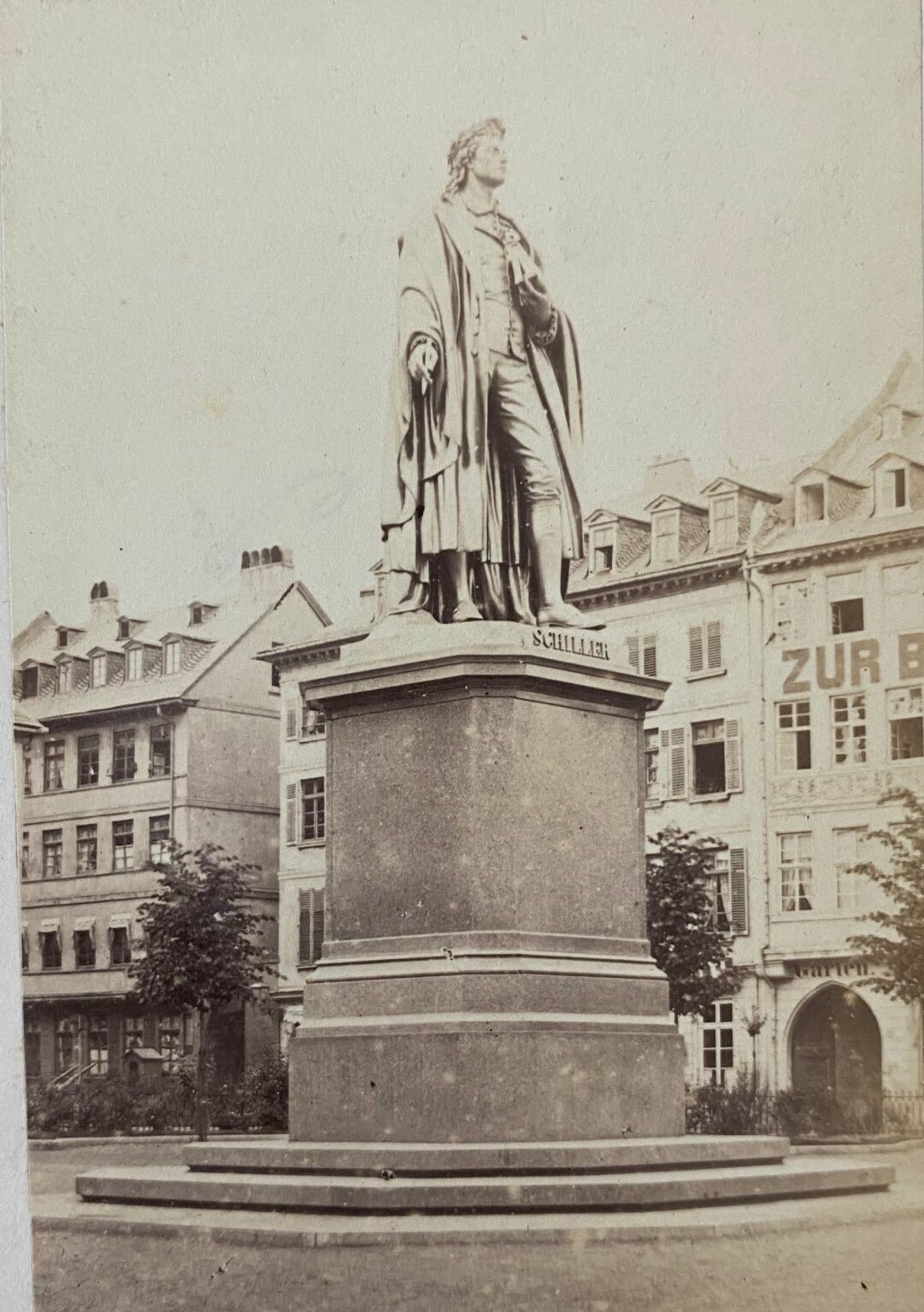 Hippolyte Jouvin, Francfort, Schiller, ca. 1865 (Taunus-Rhein-Main - Regionalgeschichtliche Sammlung Dr. Stefan Naas CC BY-NC-SA)