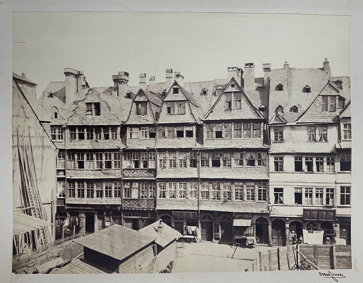 Carl Friedrich Mylius, Judengasse, Rothschilds Familienhaus, ca. 1880 (Taunus-Rhein-Main - Regionalgeschichtliche Sammlung Dr. Stefan Naas CC BY-NC-SA)