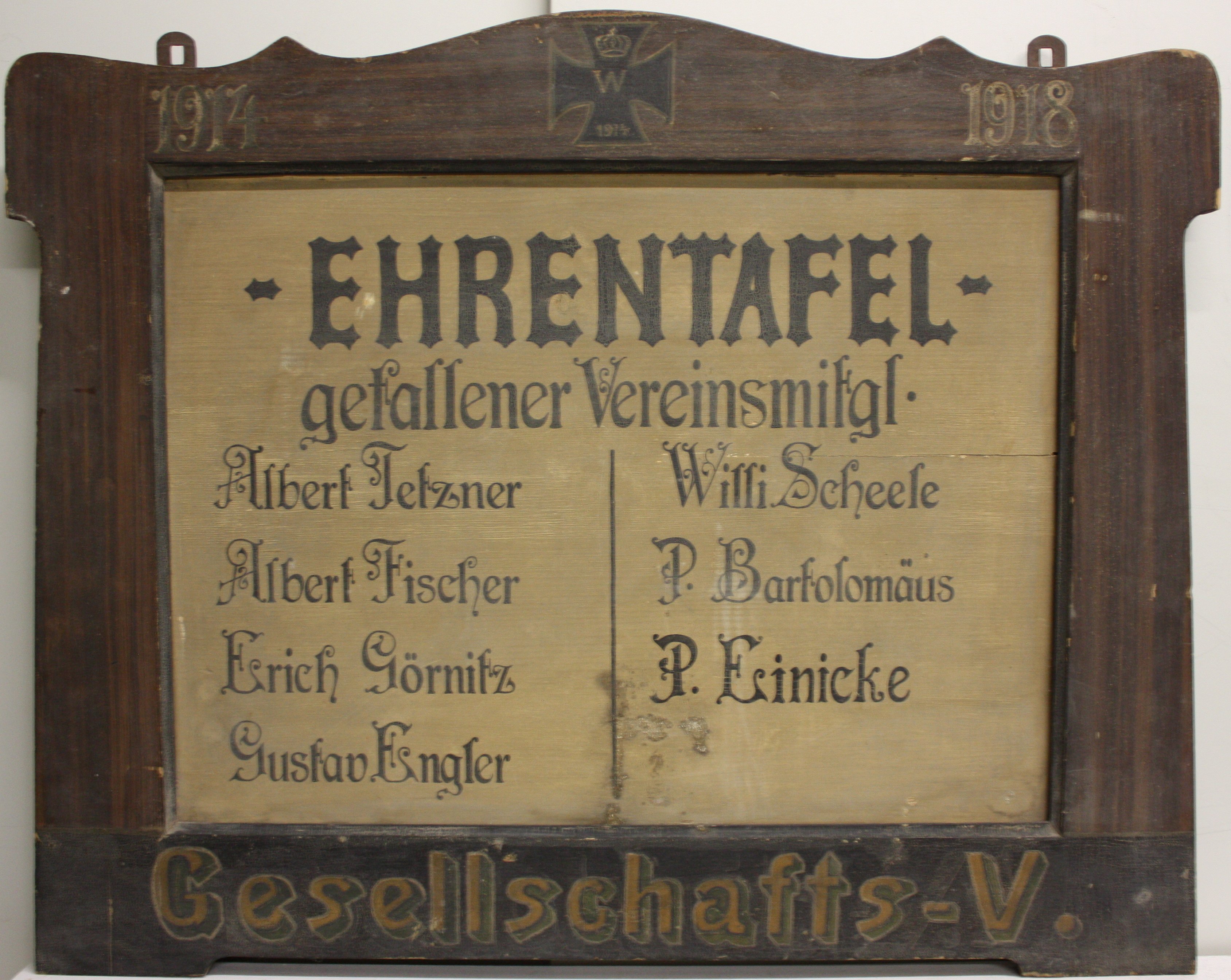Ehrentafel 1. Weltkrieg (Museum für Sepulkralkultur CC BY-NC-SA)