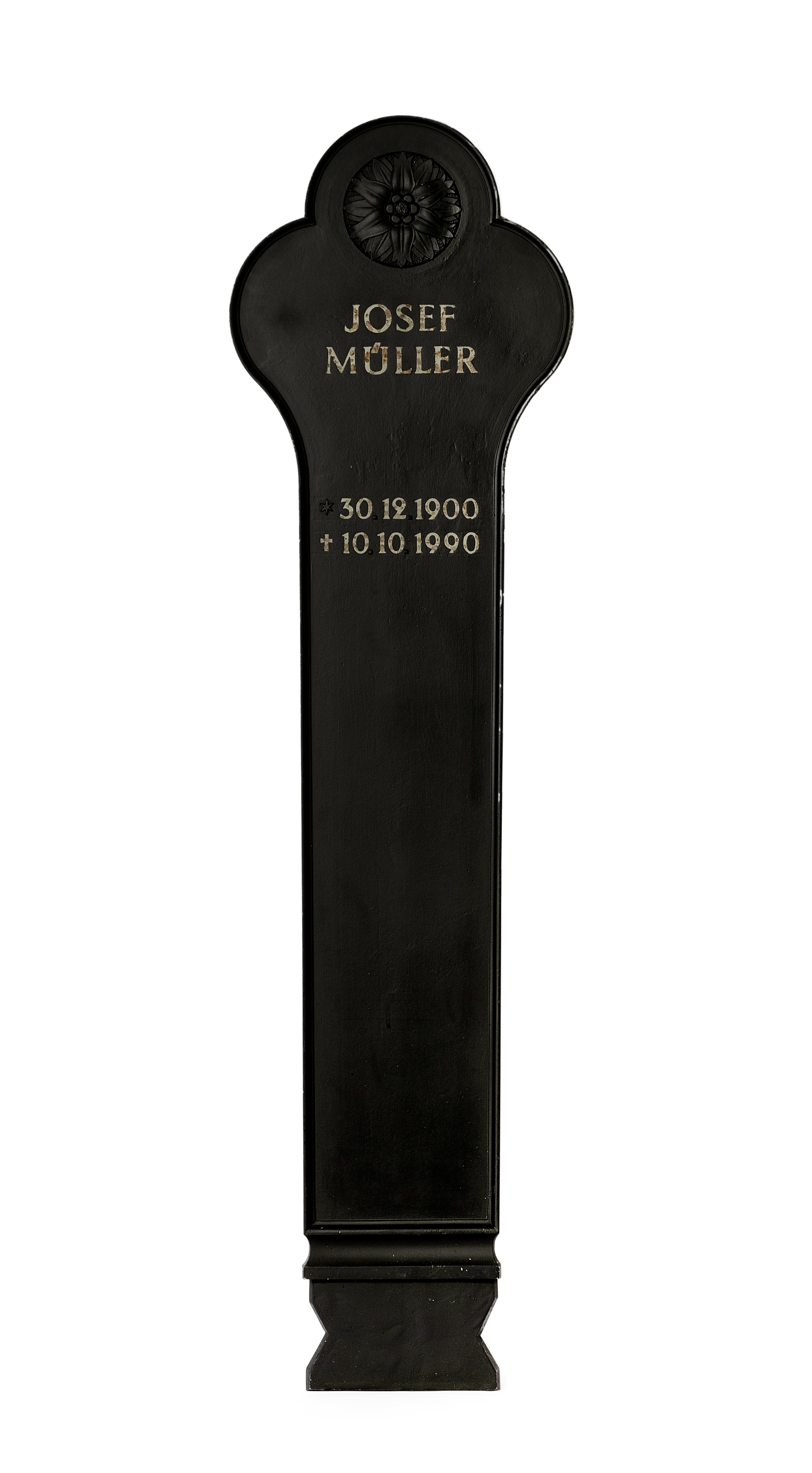 Grabmal "Josef Müller" (Museum für Sepulkralkultur CC0)
