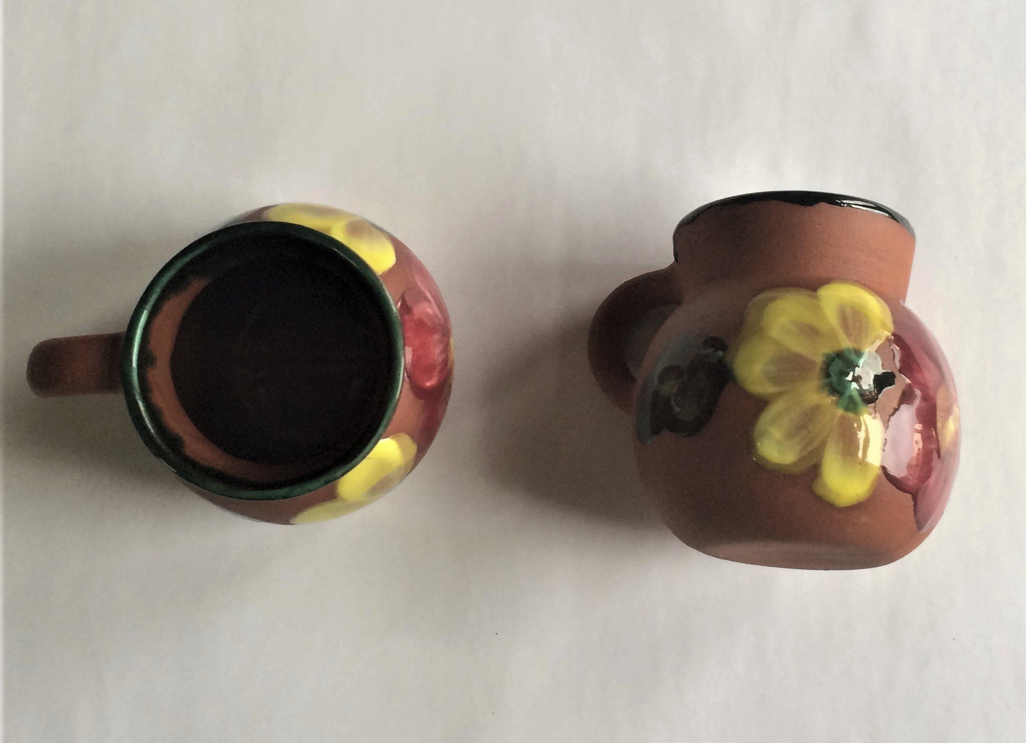 Geschirr (2 Krüge, 1 Vase) (Museum für Sepulkralkultur CC BY)