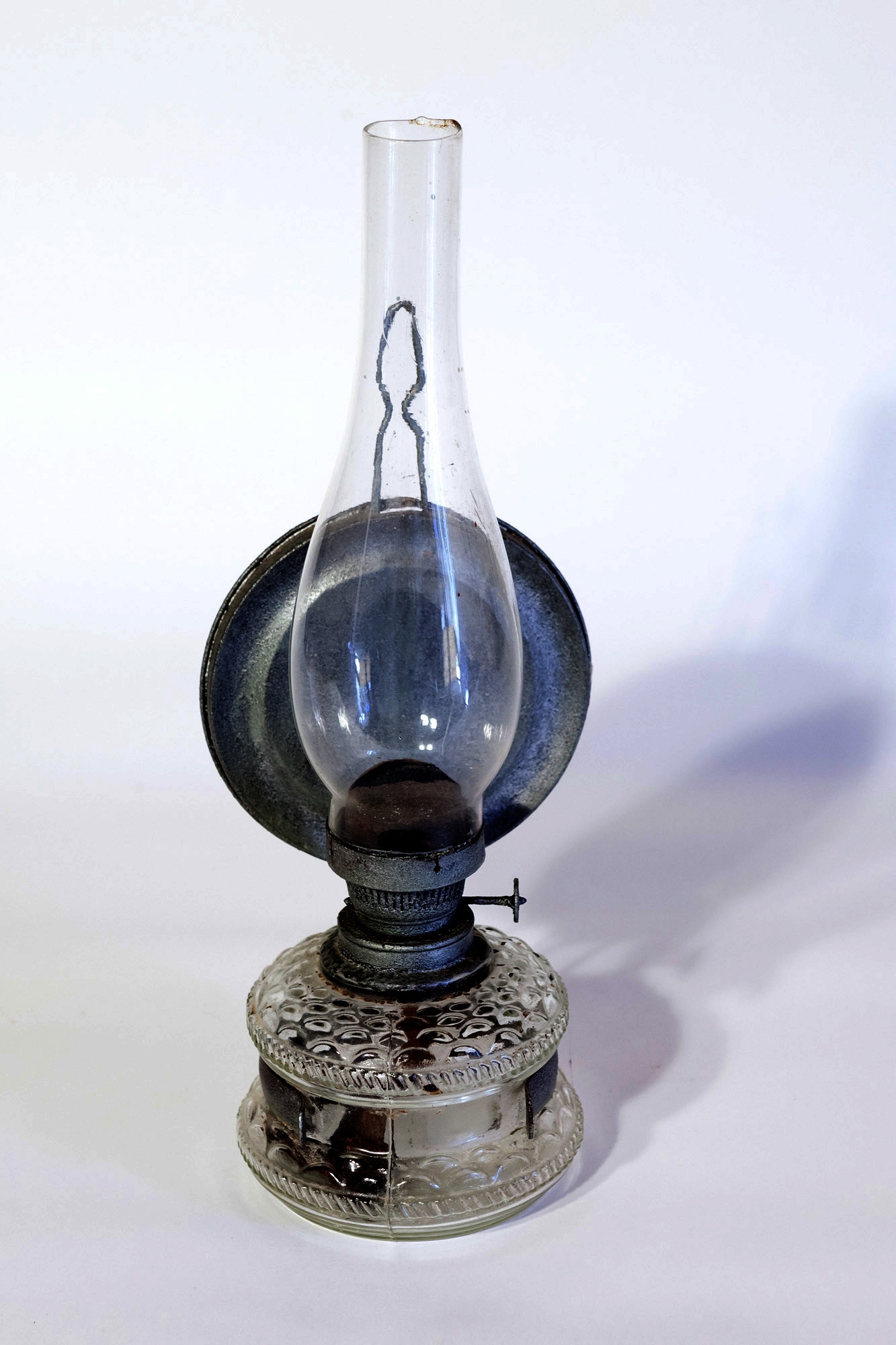 Petróleum lámpa (Himesháza Német Nemzetiségi Tájház CC BY-NC-SA)