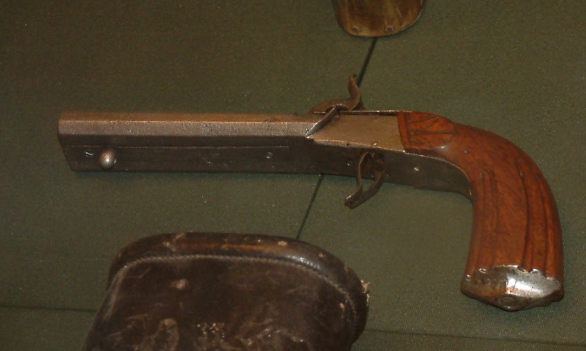 Kétcsövű pisztoly (Erkel Ferenc Múzeum CC BY-NC-SA)