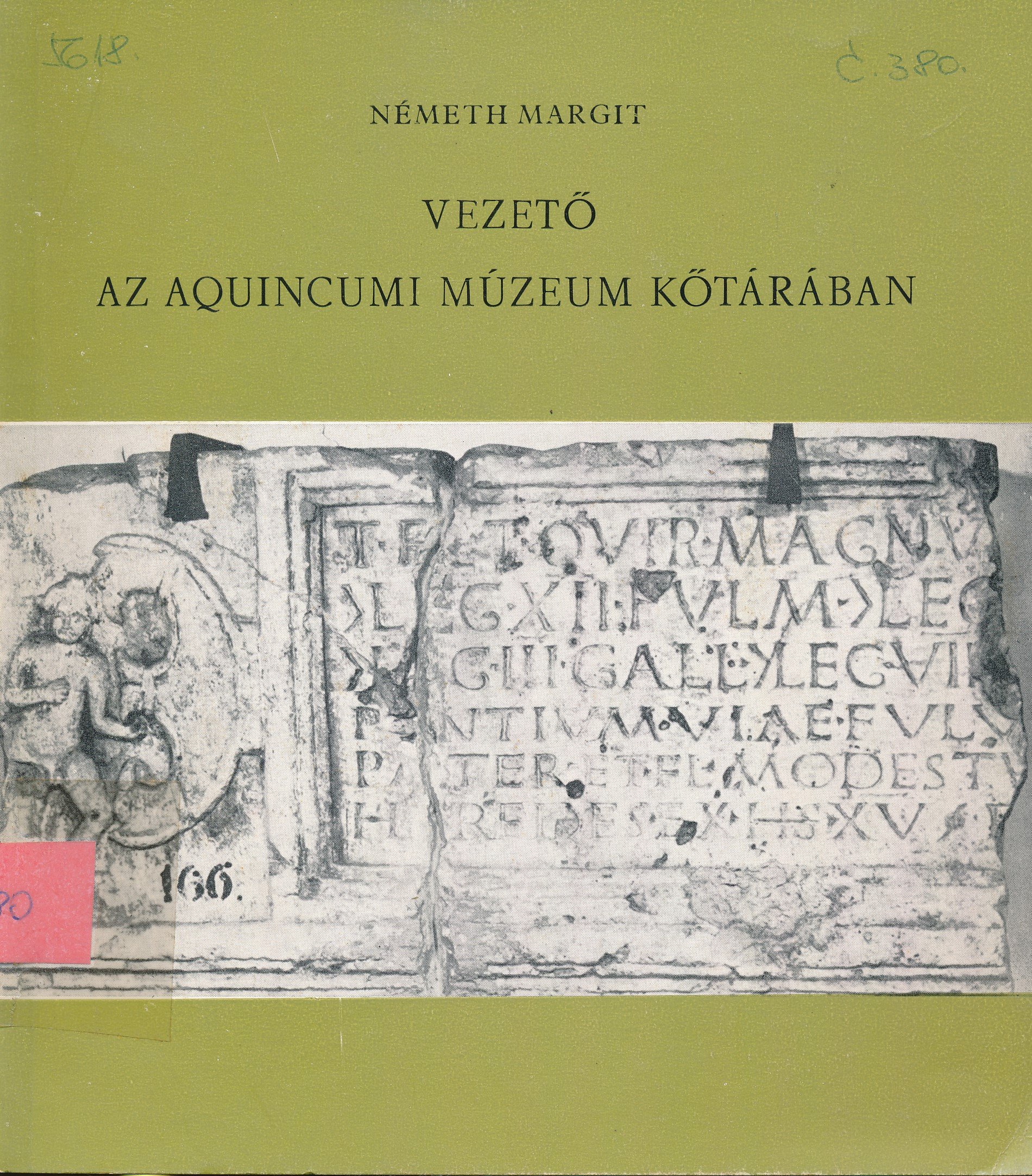 Vezető az Aquincumi Múzeum kőtárában (Erkel Ferenc Múzeum és Könyvtár, Gyula CC BY-NC-SA)