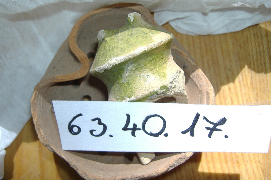 Kancsó száj-peremtöredéke és szűrője (Erkel Ferenc Múzeum, Gyula CC BY-NC-SA)