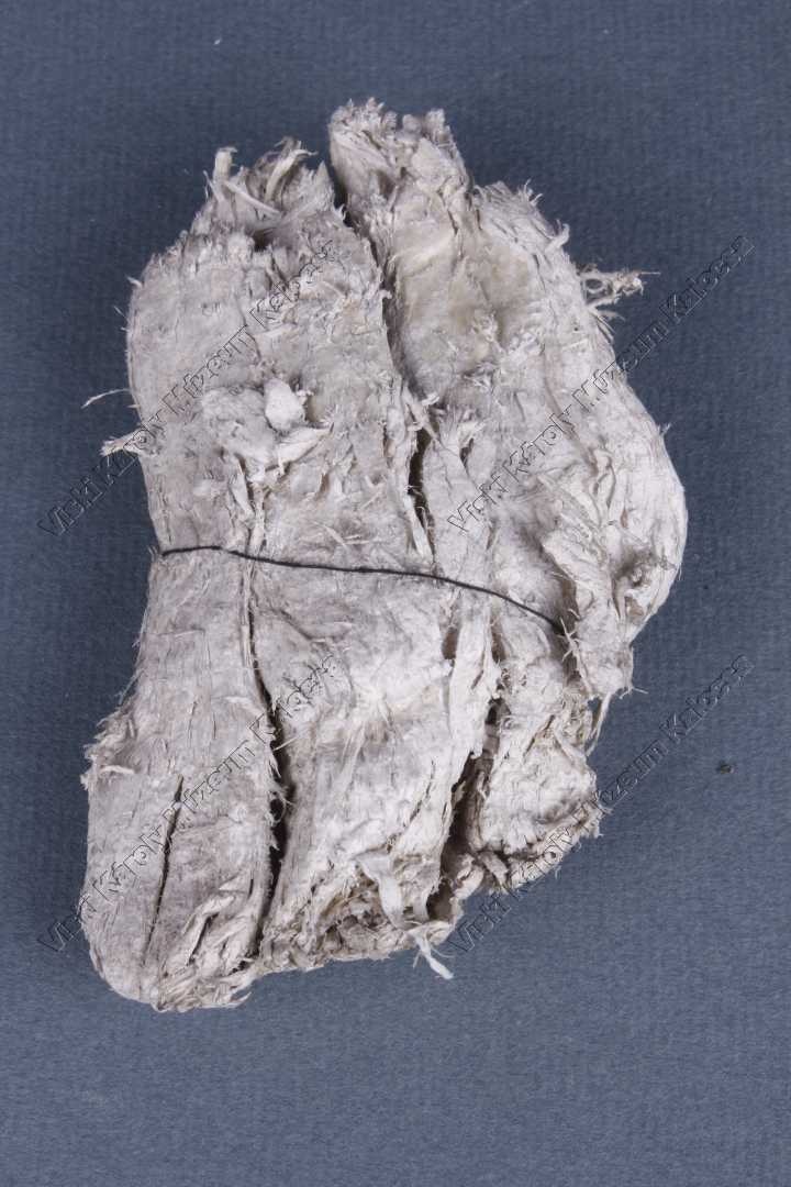 azbeszt (Viski Károly Múzeum Kalocsa RR-F)