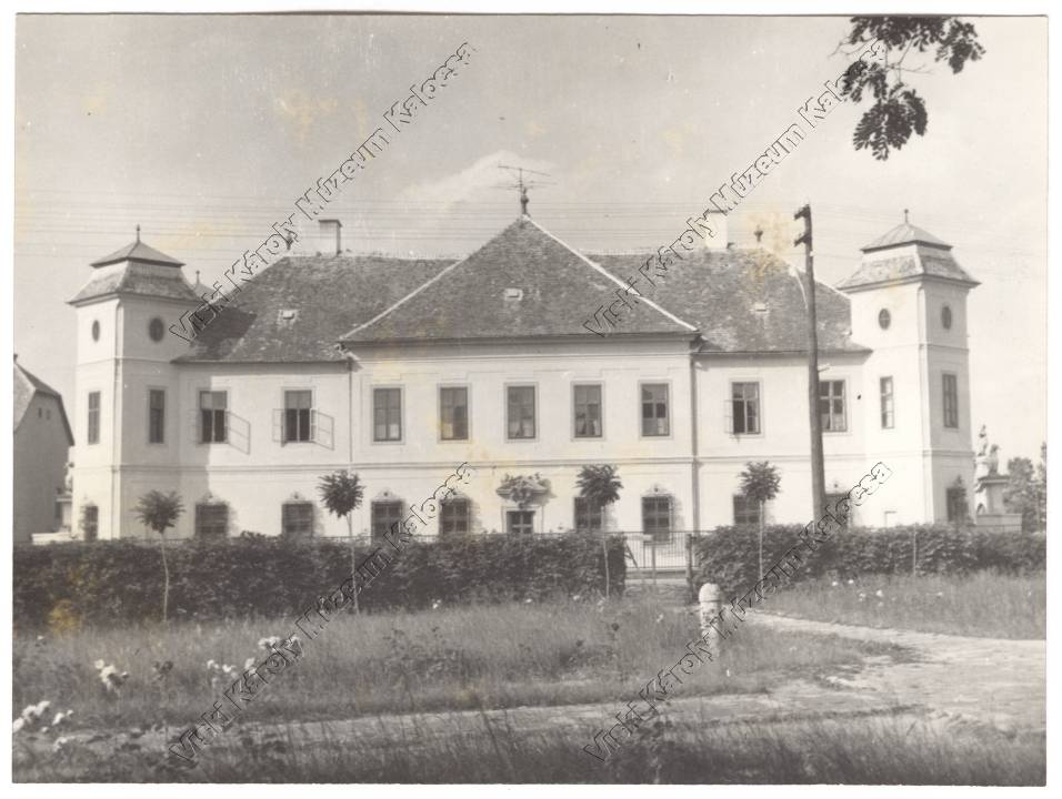 Fénykép (Viski Károly Múzeum Kalocsa RR-F)