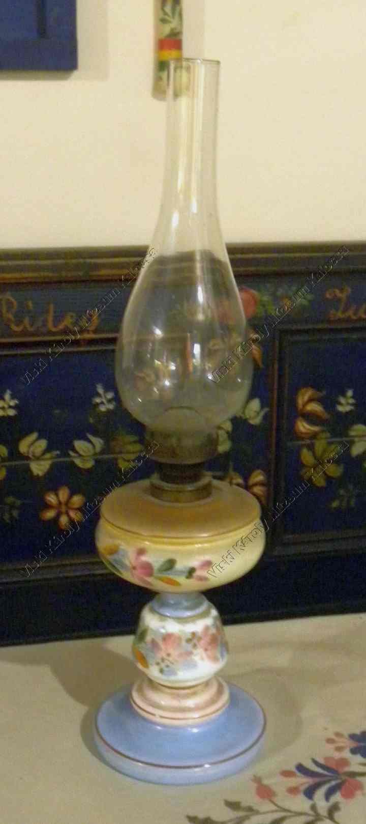 Lámpaüveg, "lámpaüveg" (Viski Károly Múzeum Kalocsa RR-F)