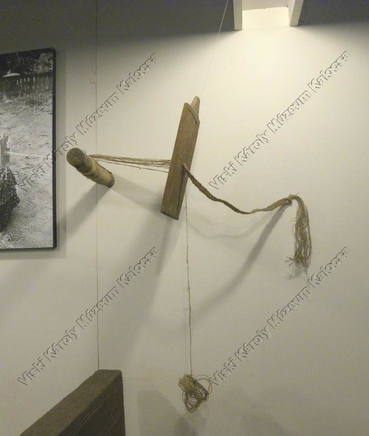 Madzagszövő, "ciganszki motusz" (Viski Károly Múzeum Kalocsa RR-F)