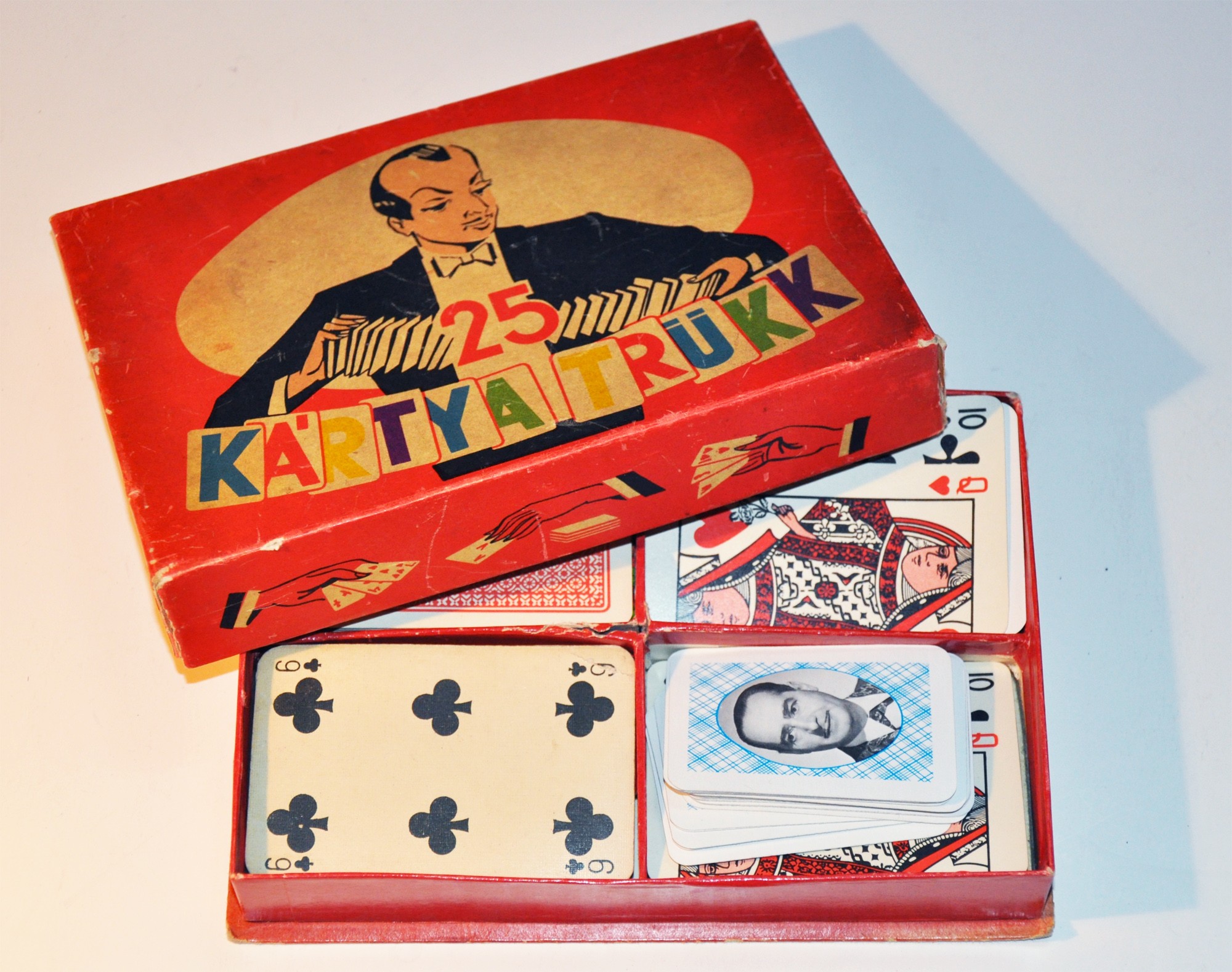 25 kártyatrükk (Kecskeméti Katona József Múzeum CC BY-NC-SA)