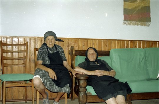 Idős asszonyok (MTA BTK Néprajztudományi Intézet CC BY-NC-SA)