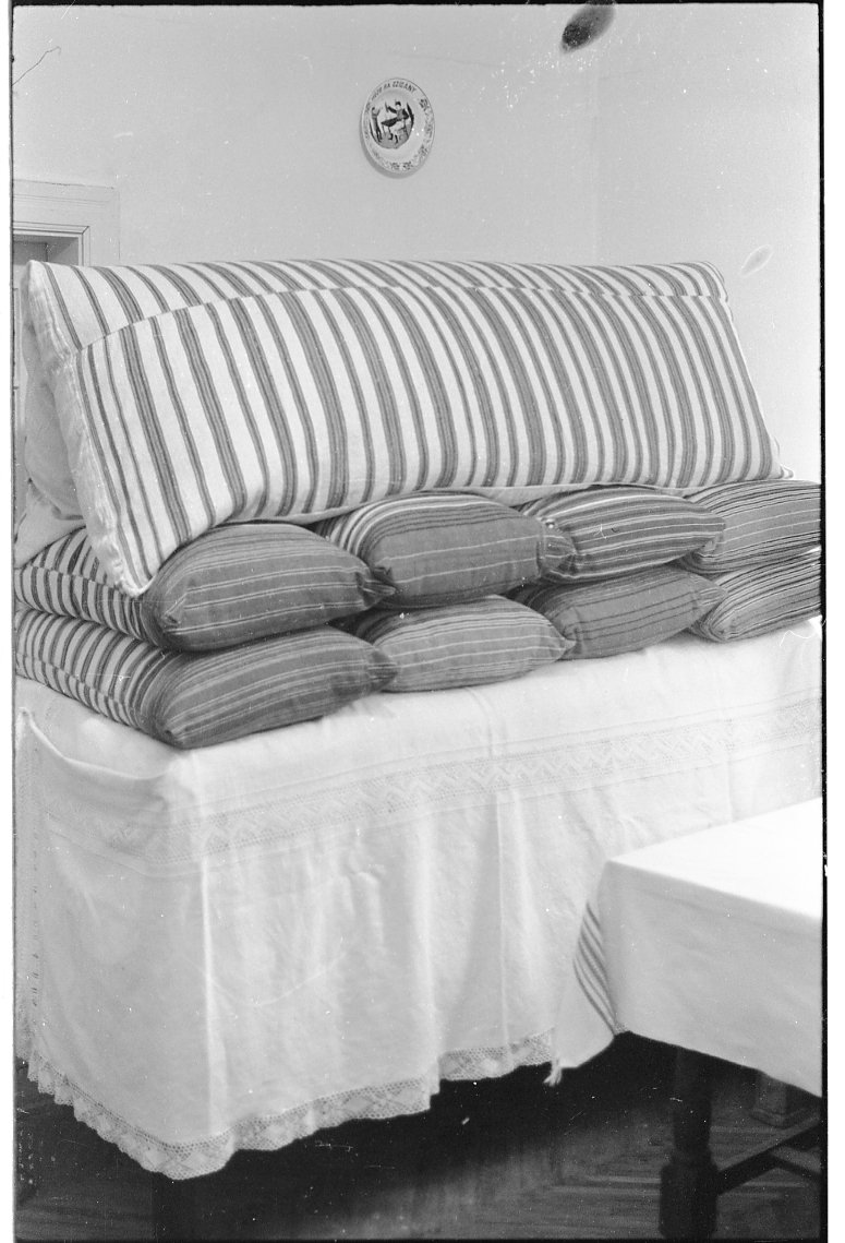 Vetett ágy (MTA BTK NTI CC BY-NC-SA)