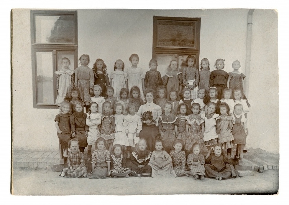 Nagykőbányai iskola osztályképe (1908) (Tikovits József CC BY-NC-SA)