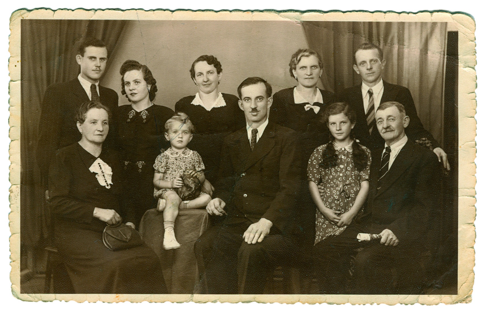 Wahr György és családja 1943-ban (Vaár György CC BY-NC-SA)