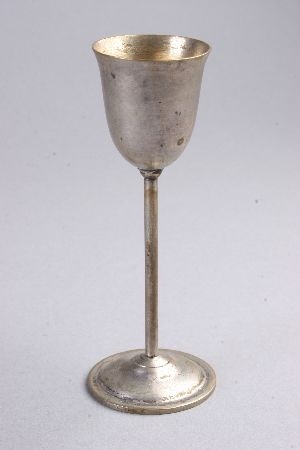shot glass (Magyar Kereskedelmi és Vendéglátóipari Múzeum CC BY-NC-SA)