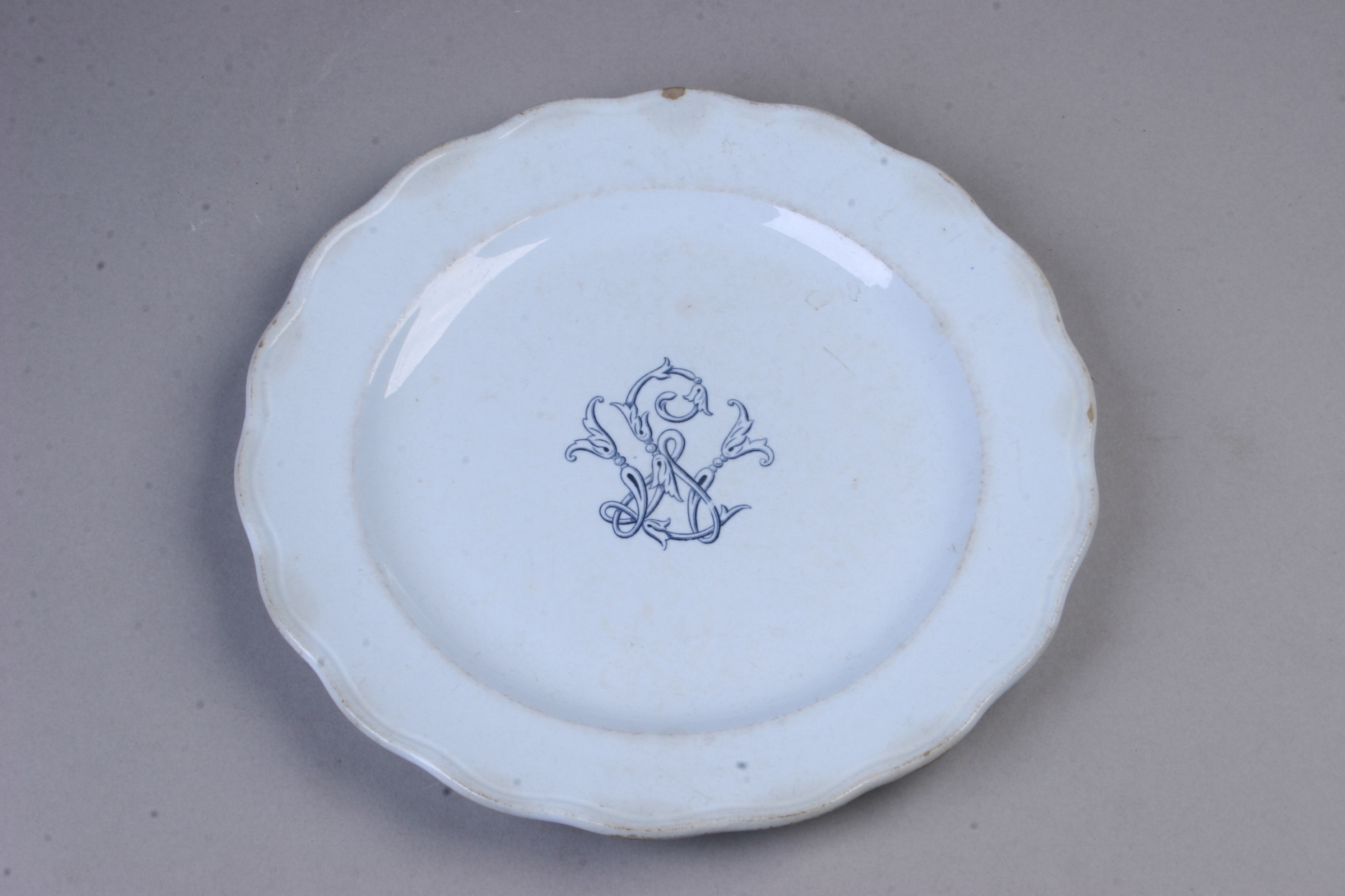 tányér (Magyar Kereskedelmi és Vendéglátóipari Múzeum CC BY-NC-SA)