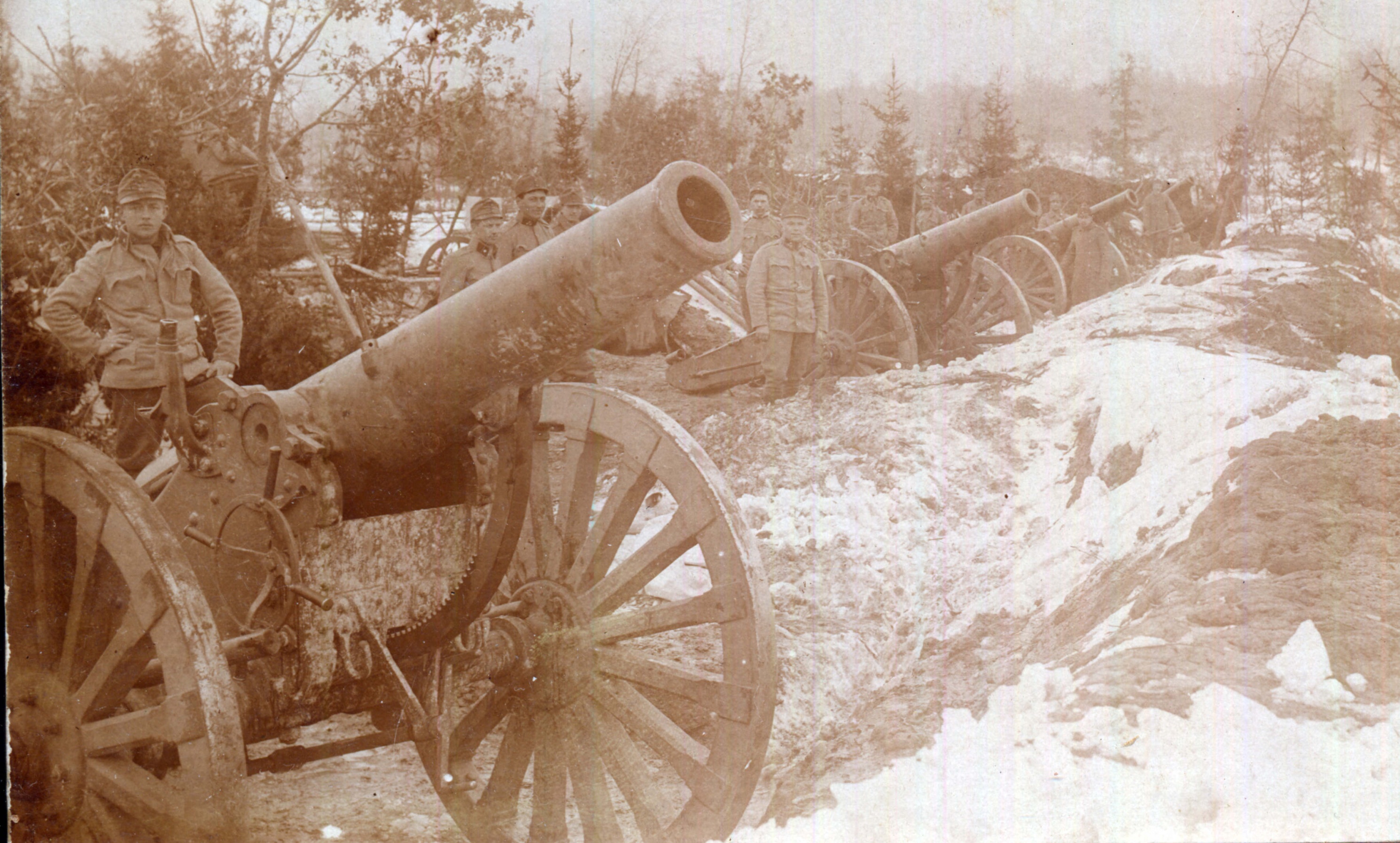 ágyúk az első világháborúban (Cziffra György Nagytétényi Kulturális Központ - Helytörténeti Gyűjtemény CC BY-NC-SA)