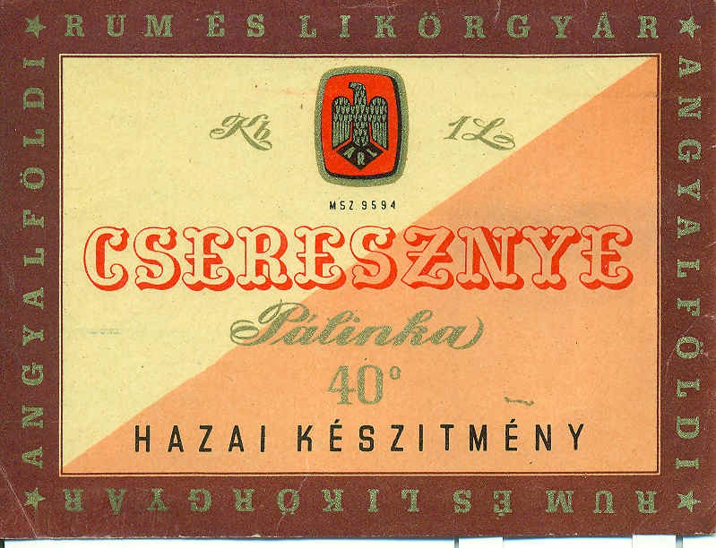 Cseresznyepálinka (Magyar Kereskedelmi és Vendéglátóipari Múzeum CC BY-NC-SA)