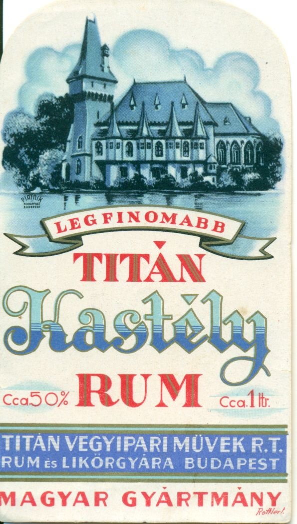 Titán kastély rum (Magyar Kereskedelmi és Vendéglátóipari Múzeum CC BY-NC-SA)